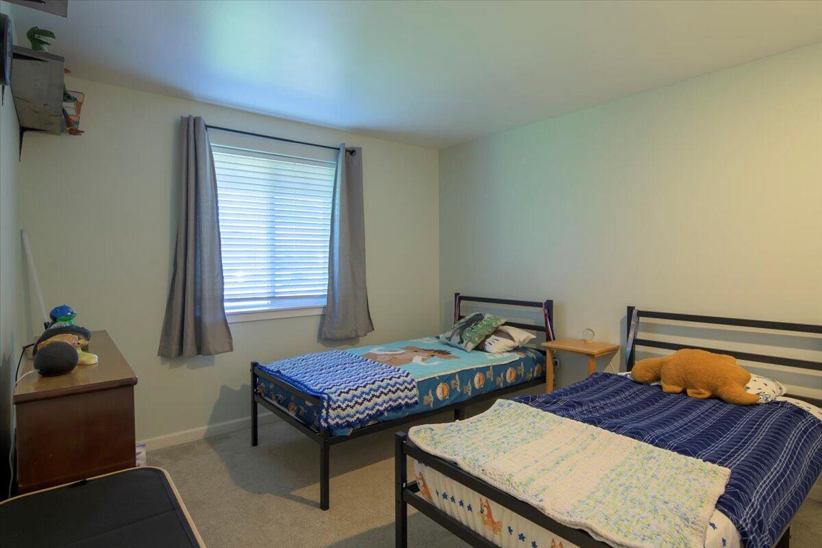 2201 SW Stonehedge Court