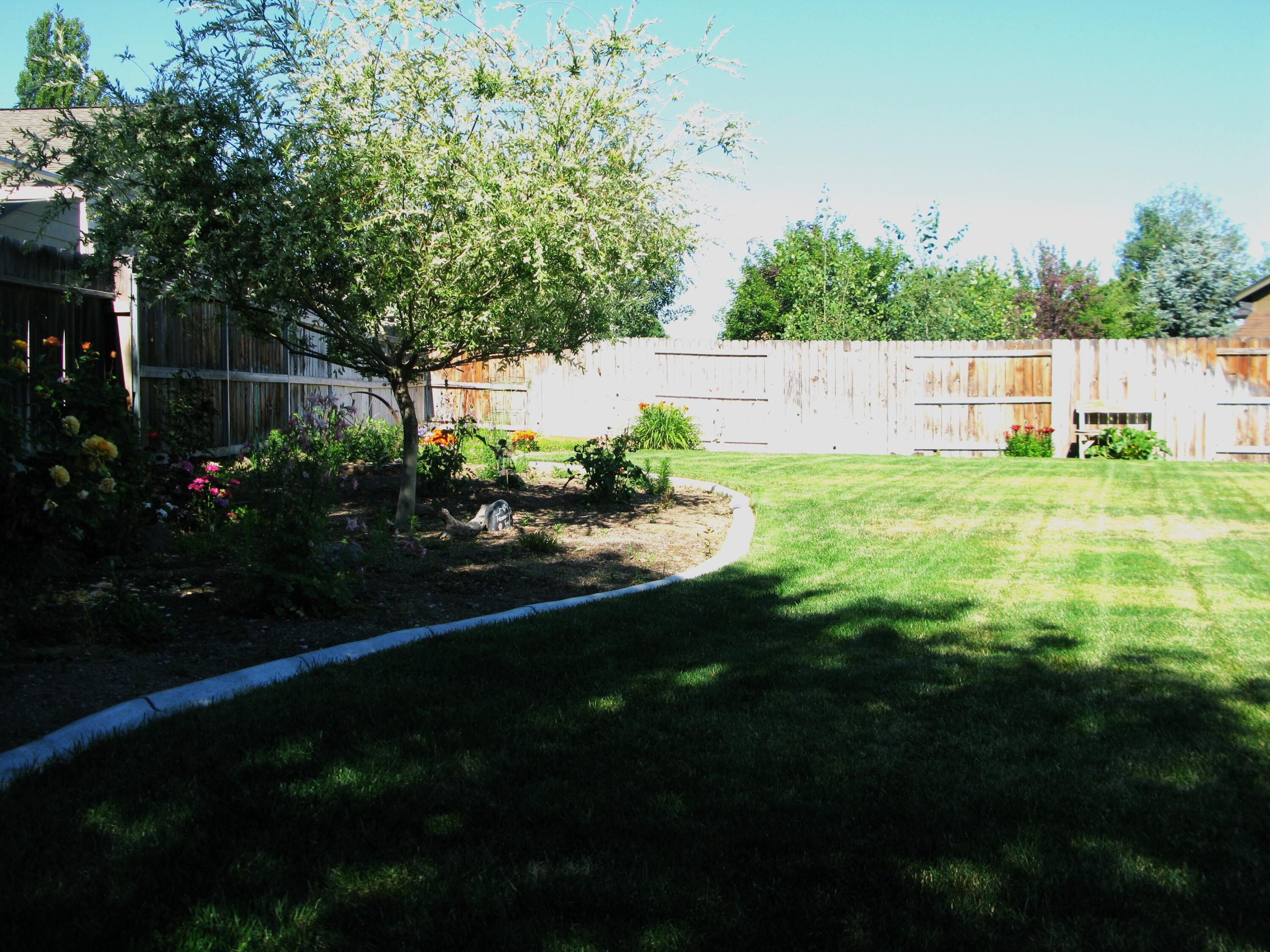 1930 NW Quince Tree Court
