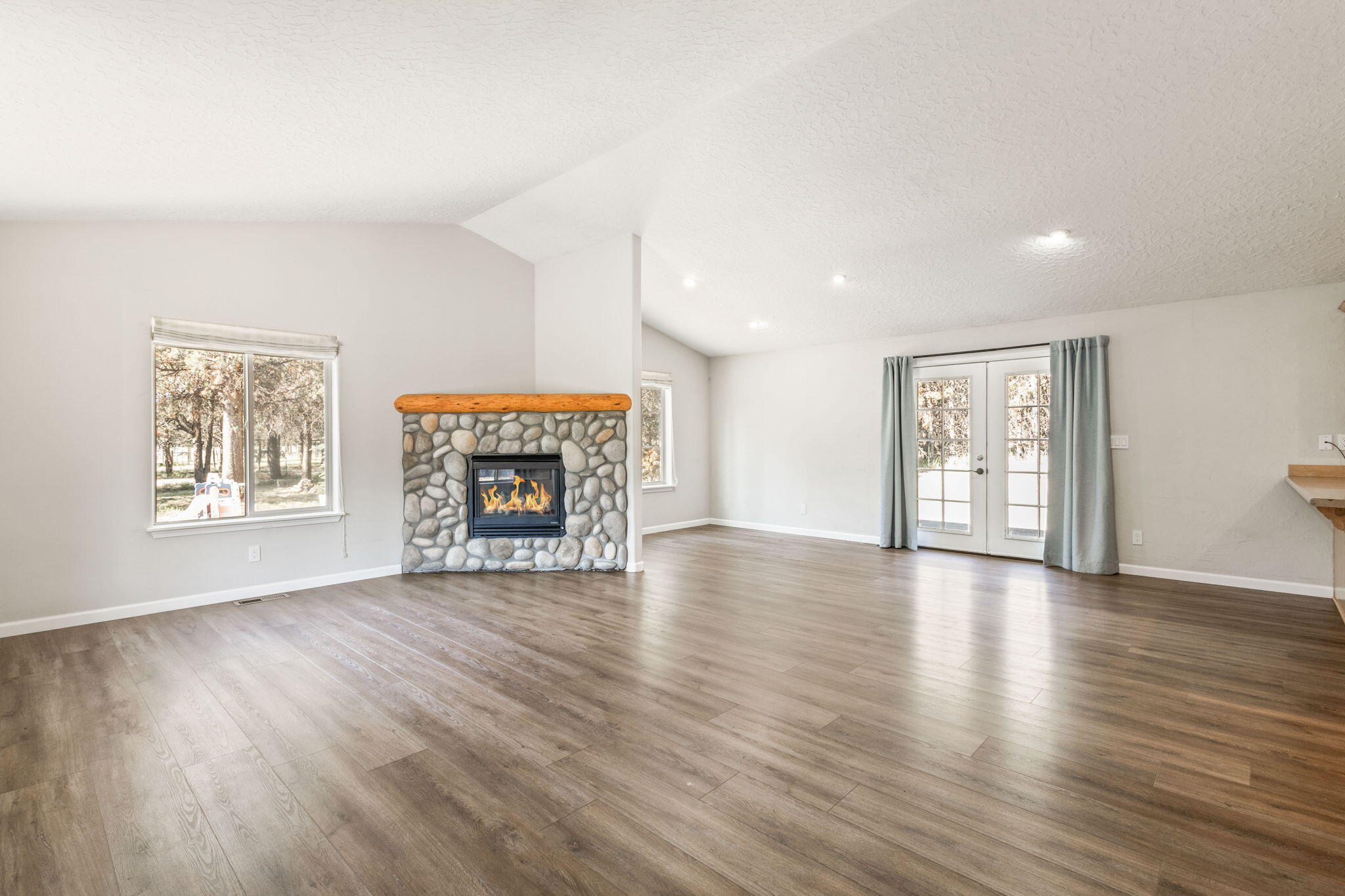 16062 Waddell Road