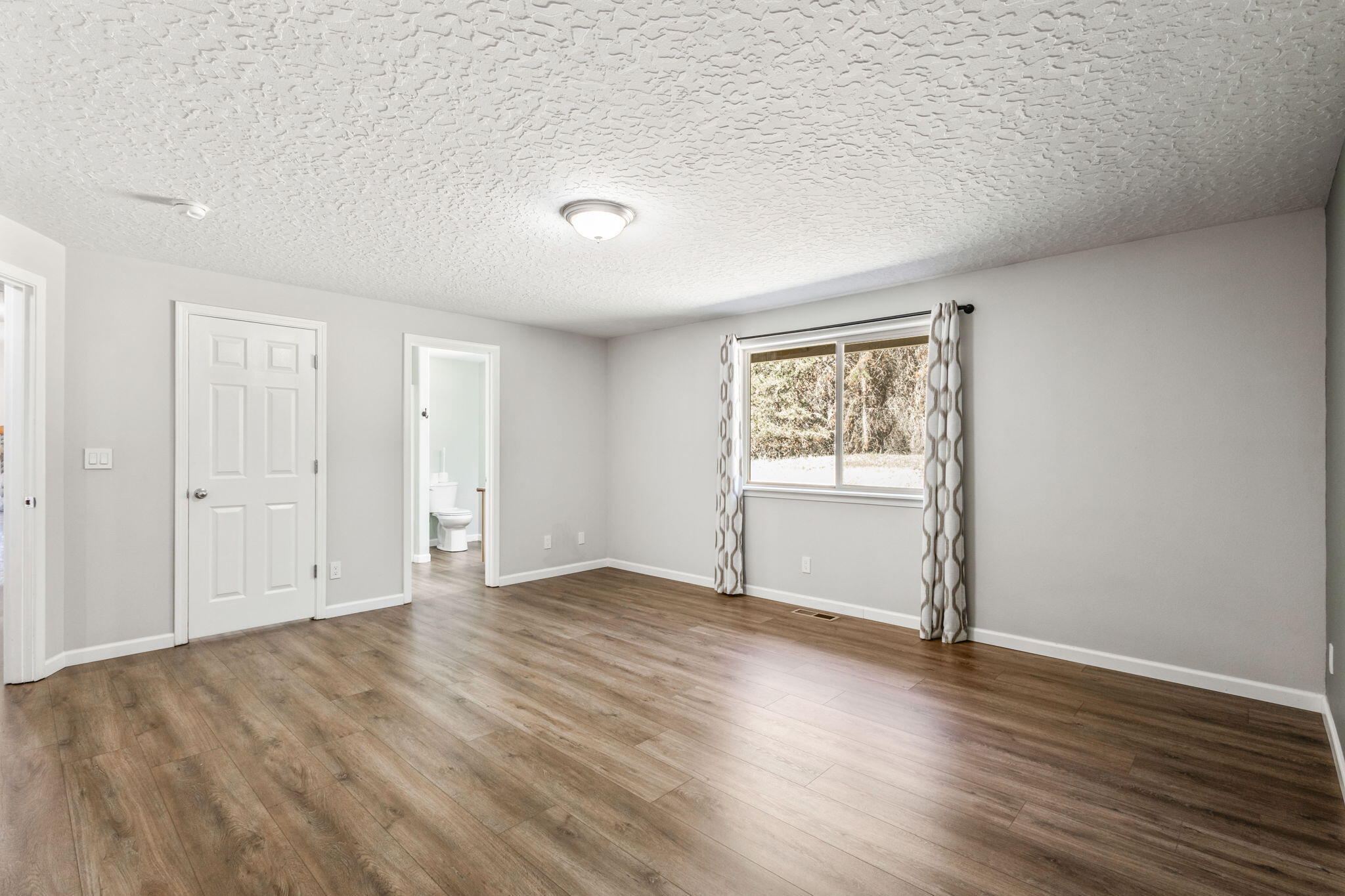 16062 Waddell Road