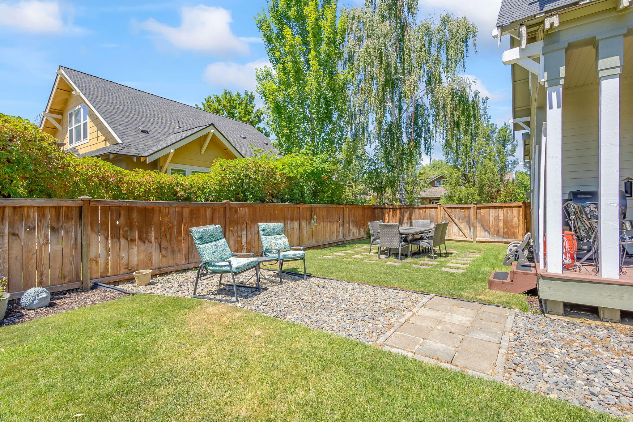 1650 NW Ivy Avenue