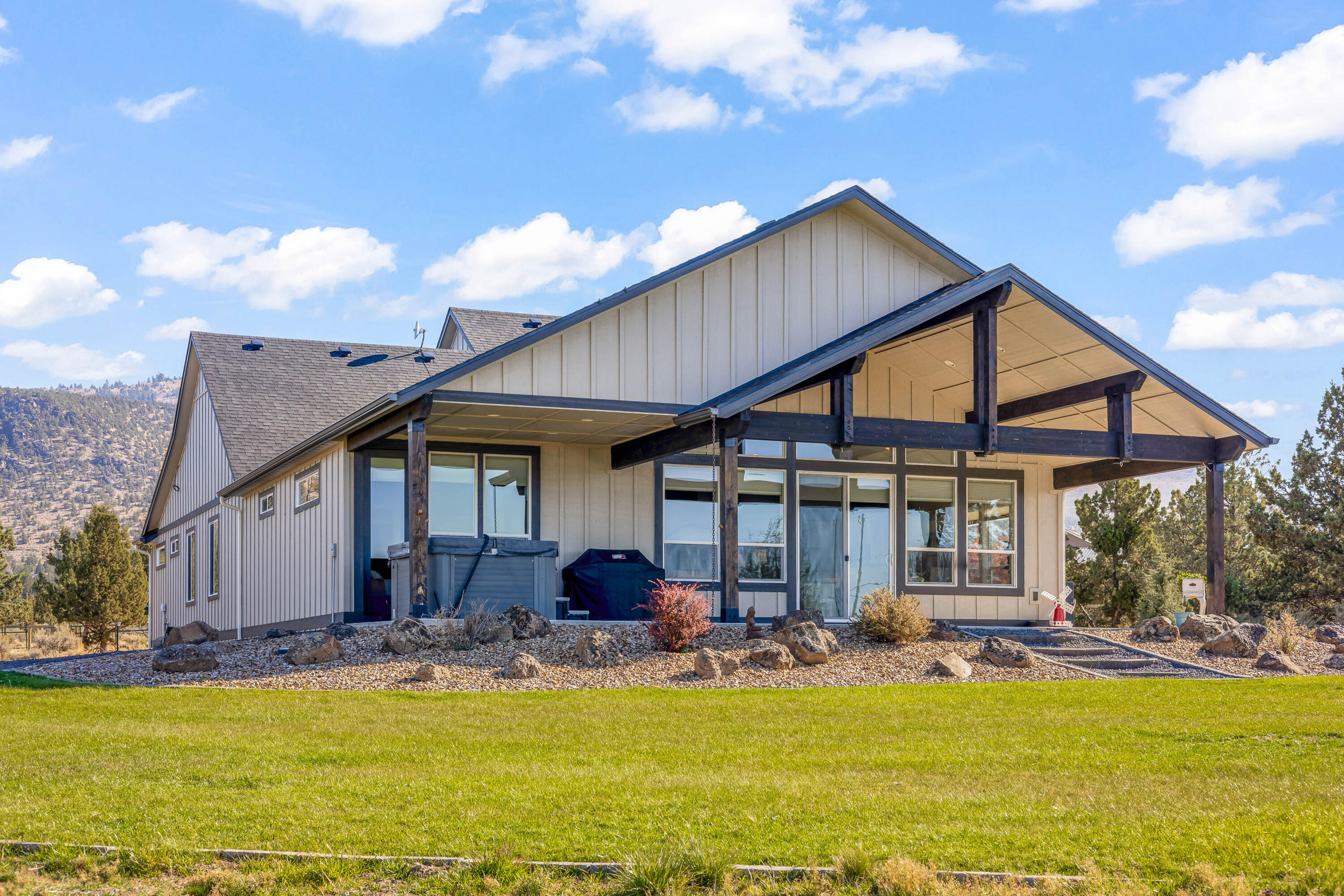 8844 SW Copley Road, Powell Butte
