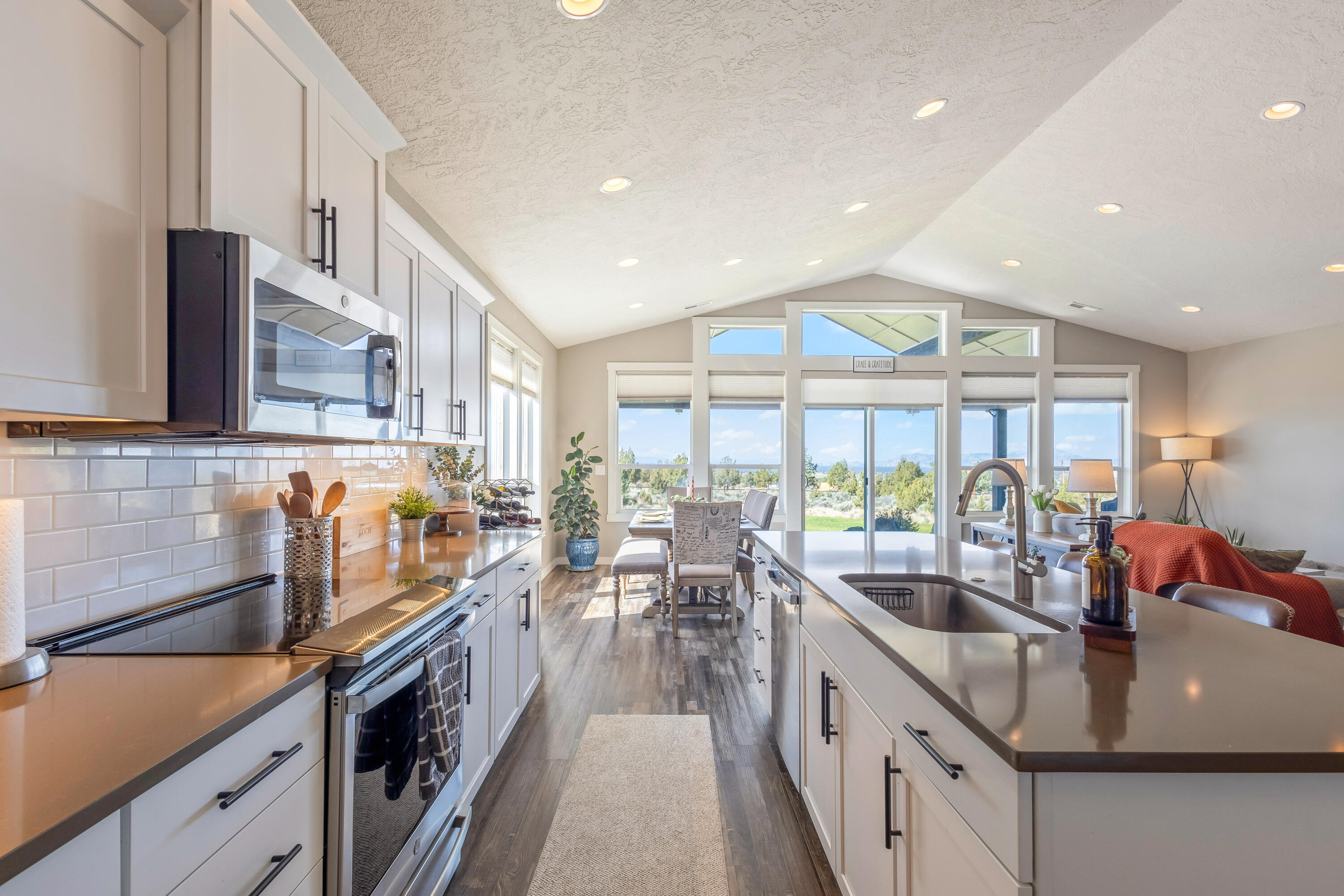 8844 SW Copley Road, Powell Butte
