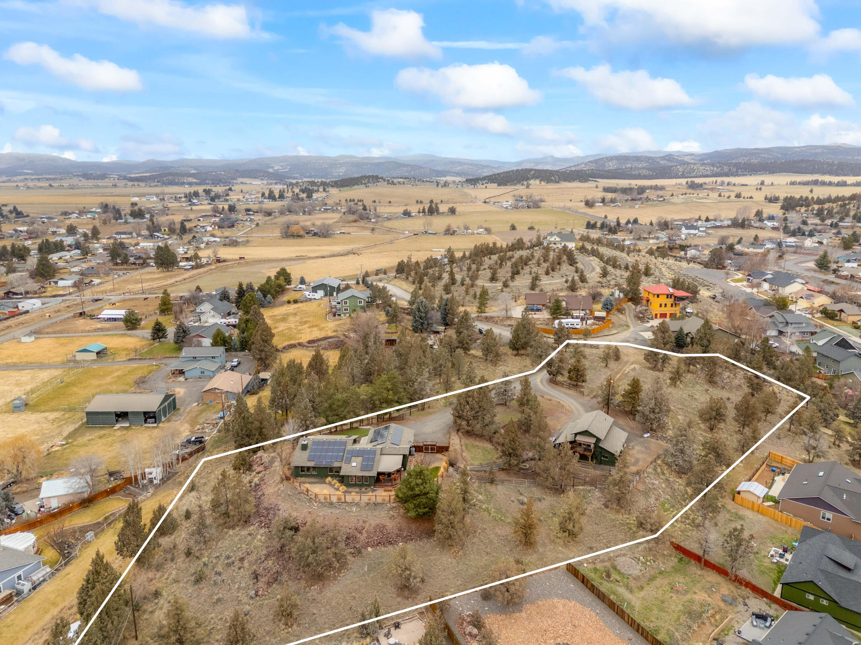 2603 NE Meadowcrest Drive