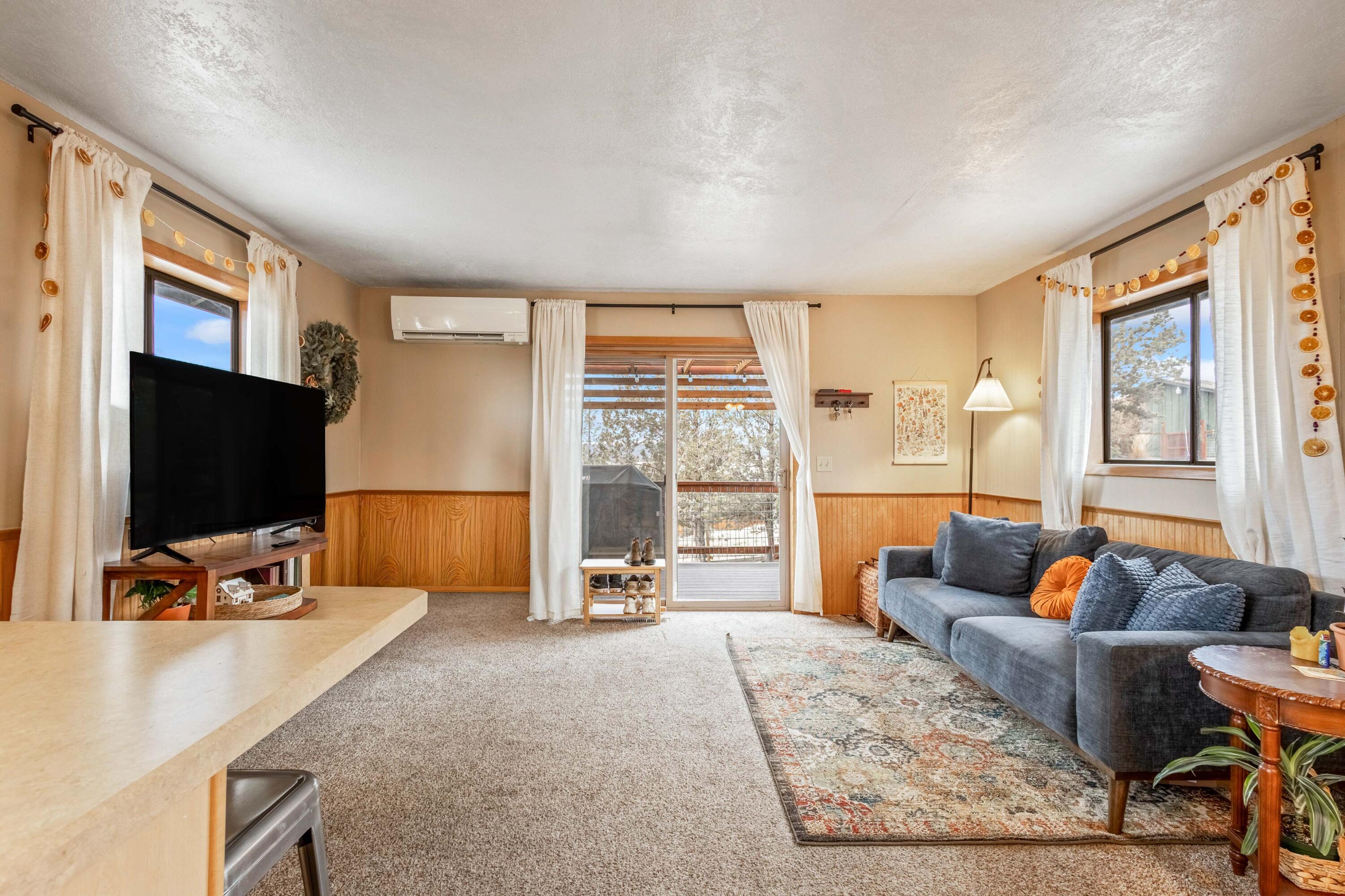 2603 NE Meadowcrest Drive