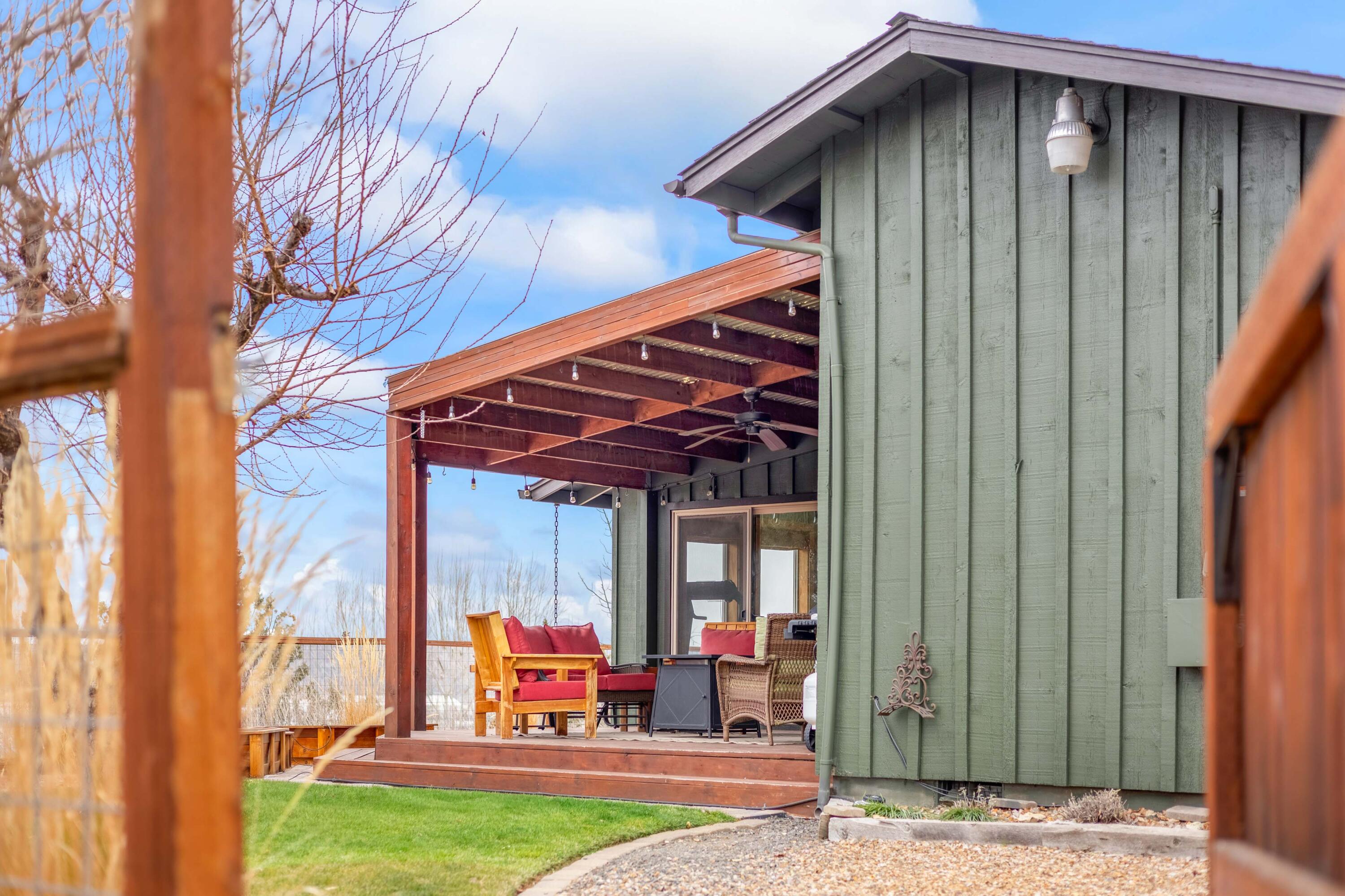 2603 NE Meadowcrest Drive