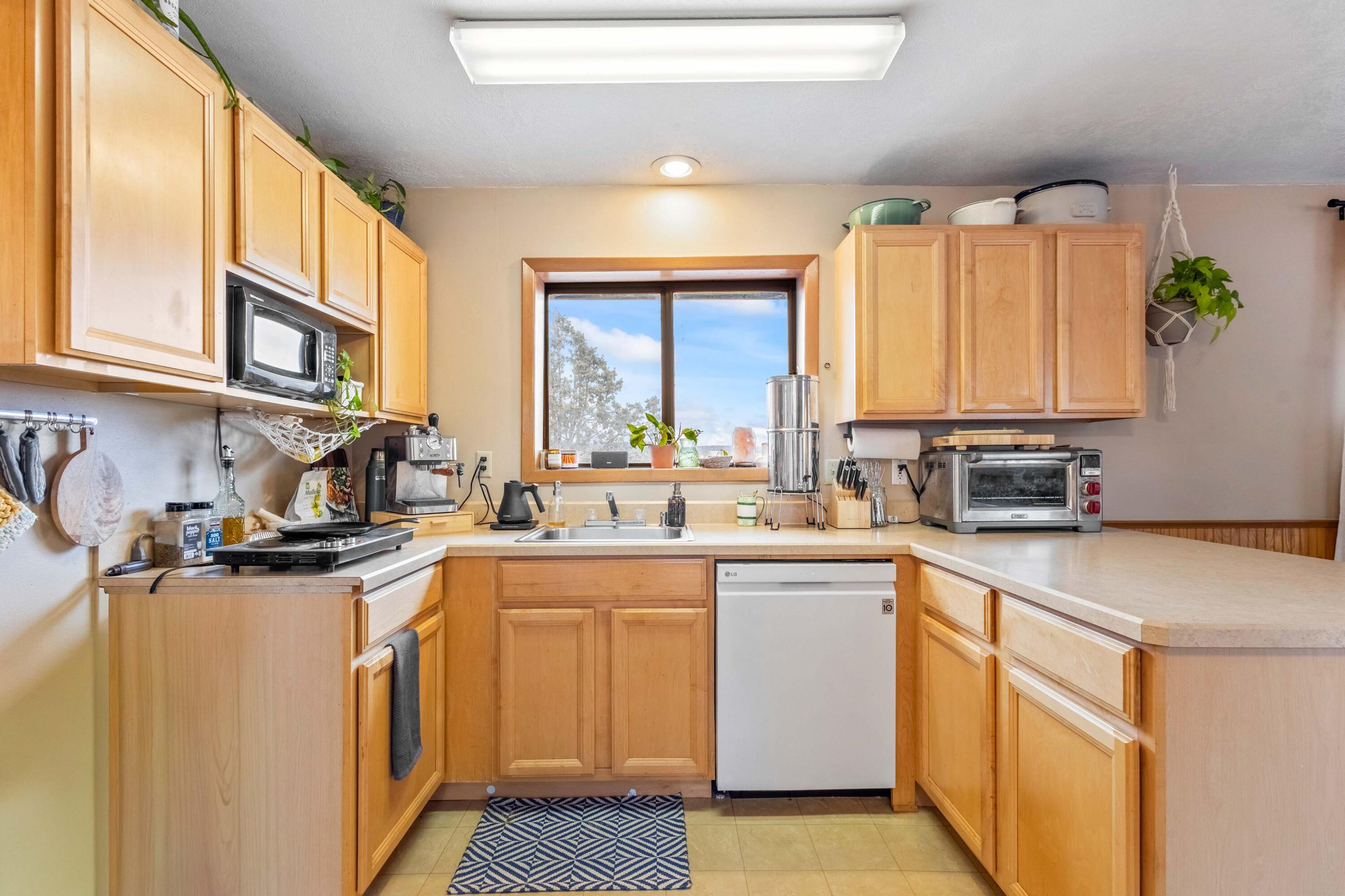 2603 NE Meadowcrest Drive