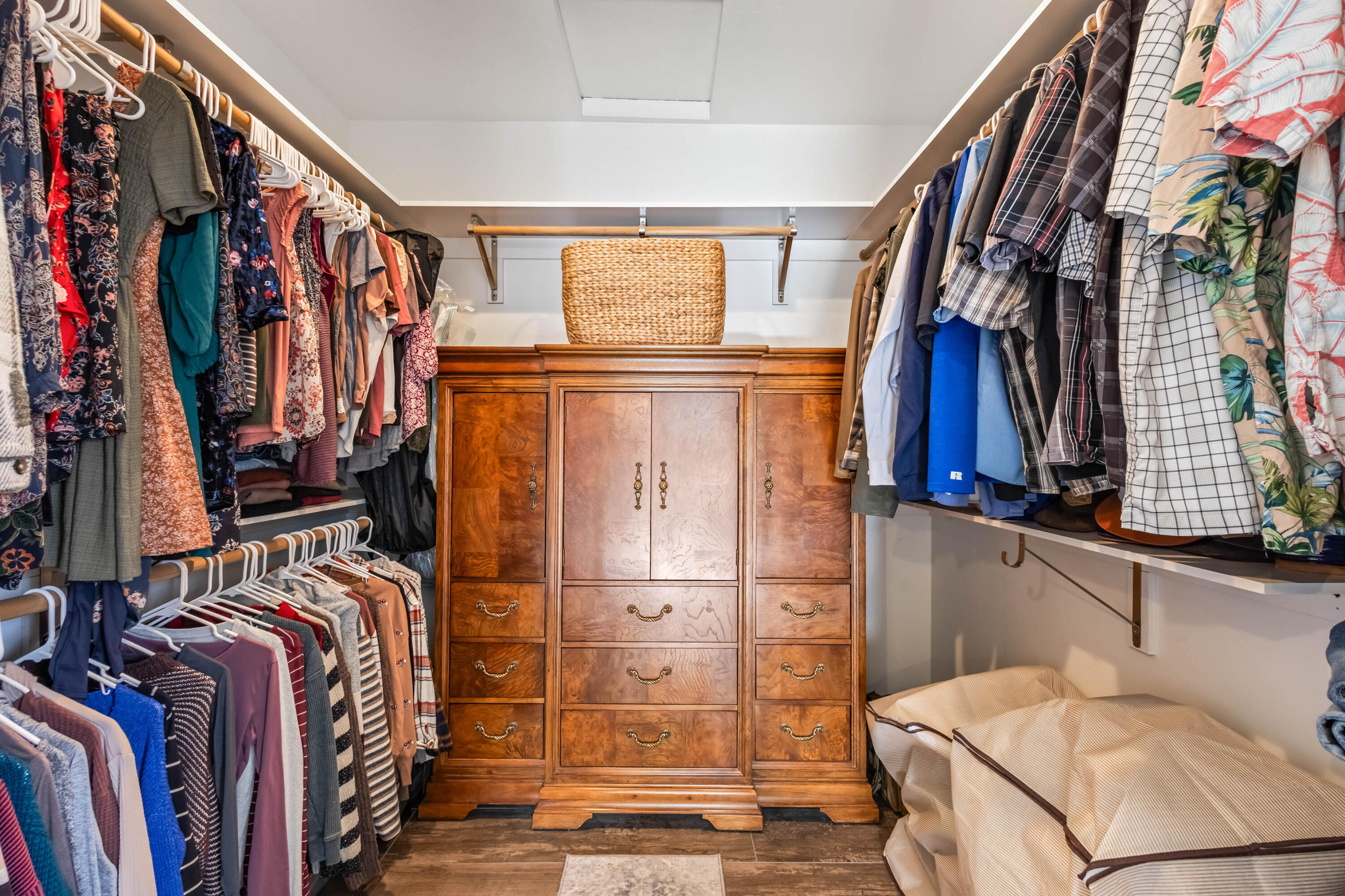 18385 SW Mount Adams Loop