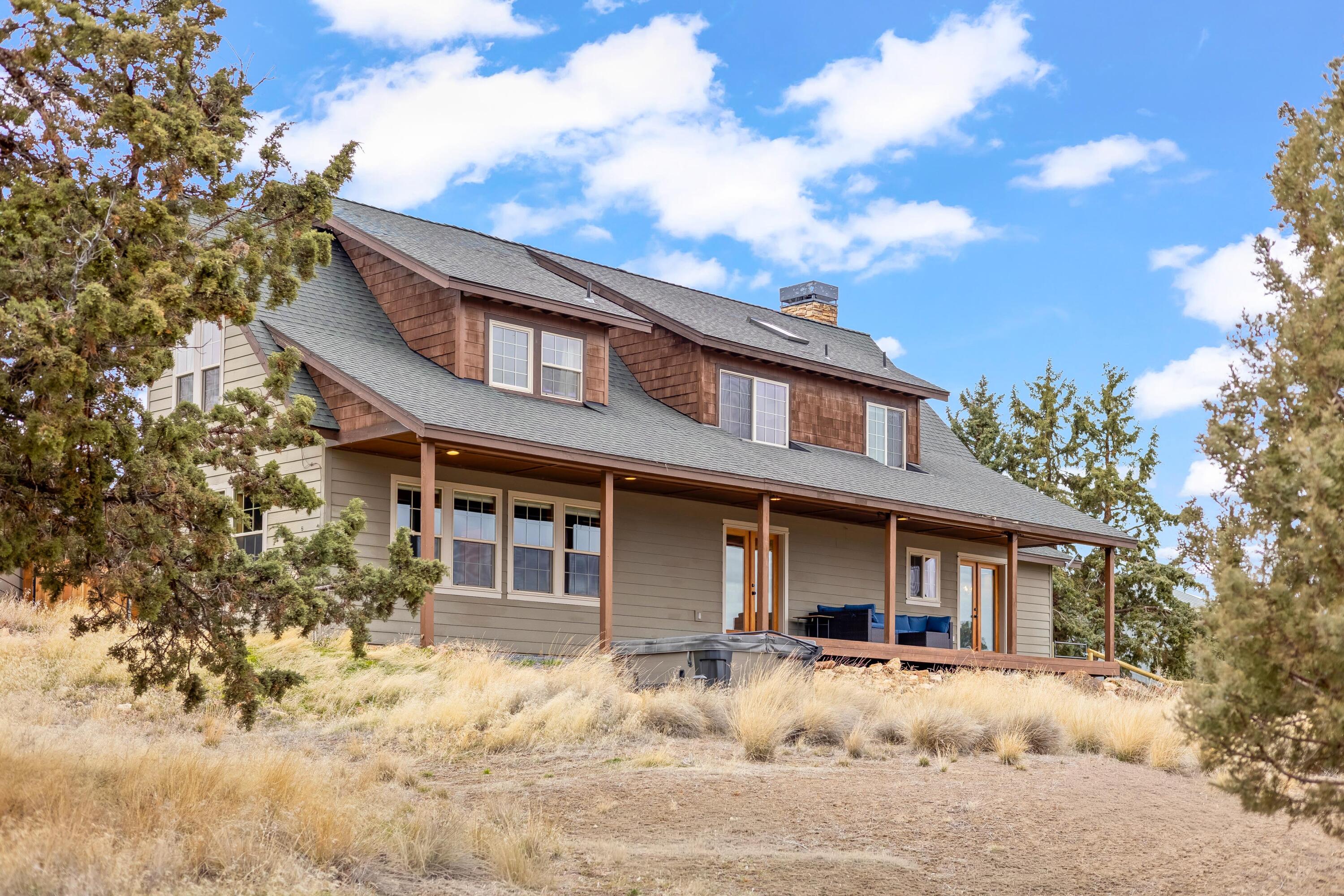 8551 S Red Cloud Lane