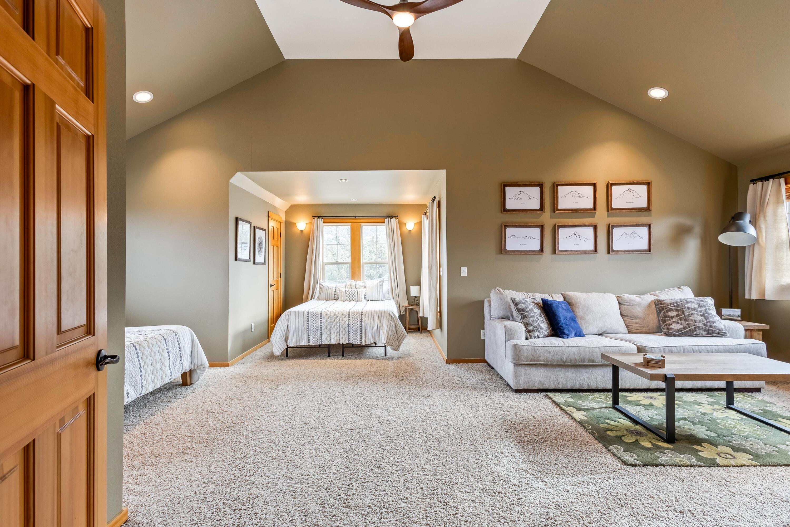 8551 S Red Cloud Lane