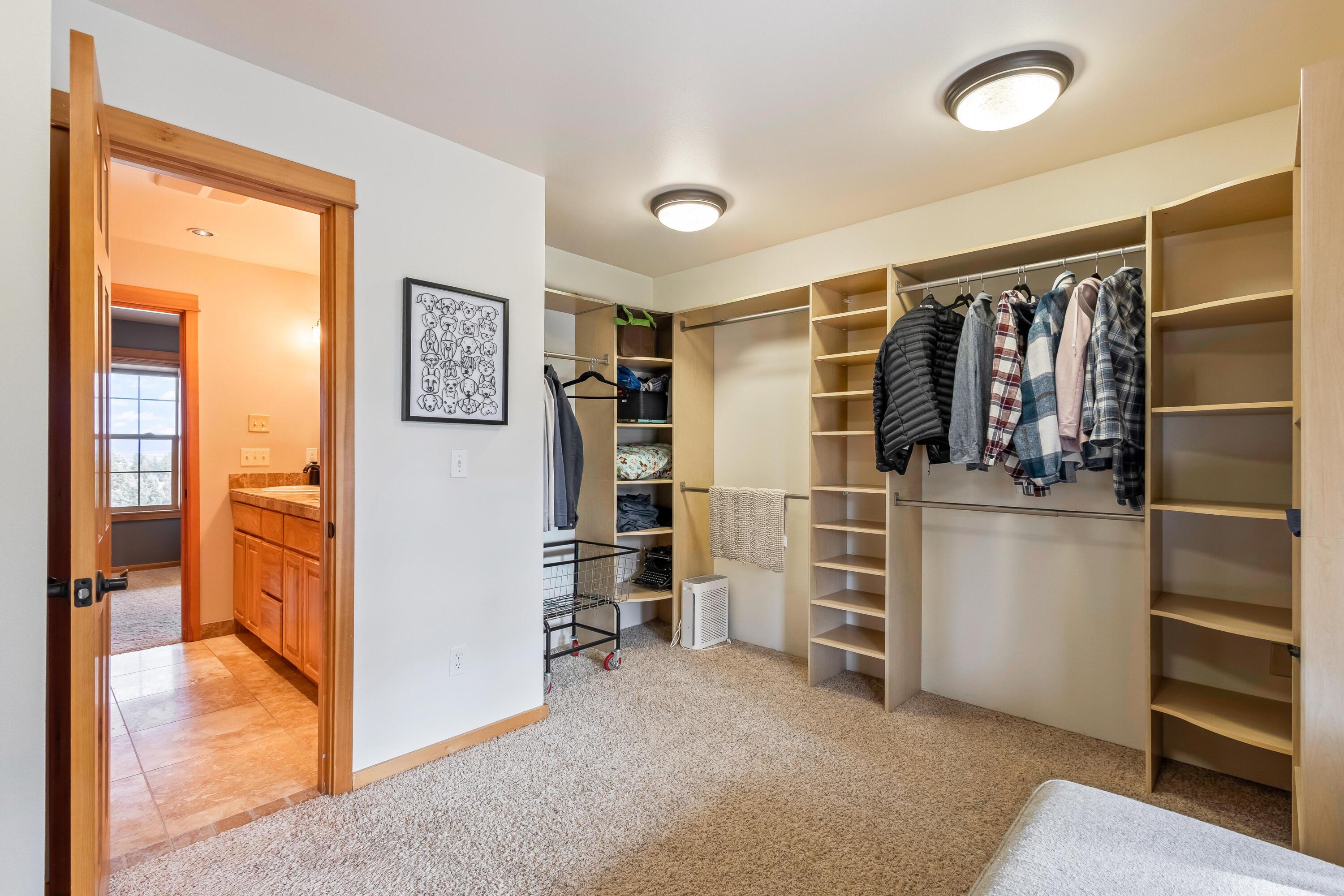 8551 S Red Cloud Lane