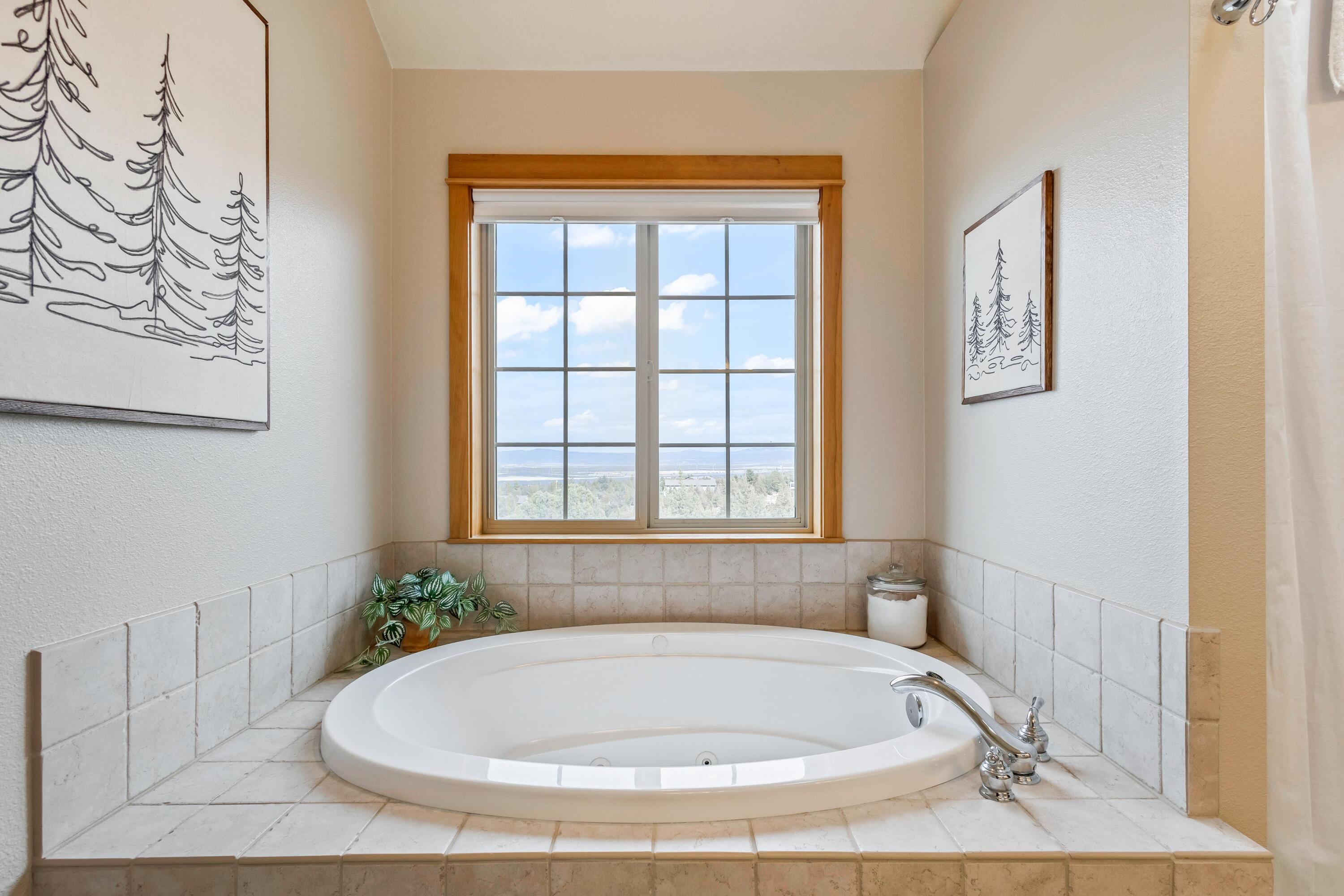 8551 S Red Cloud Lane