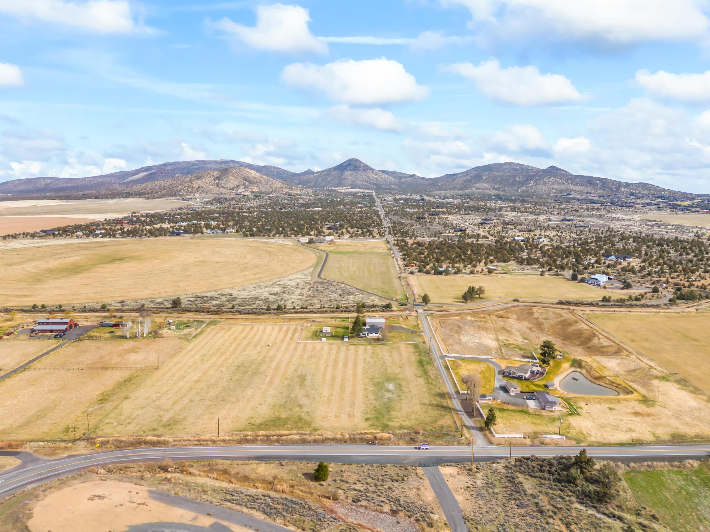 17435 SW Hahlen Avenue