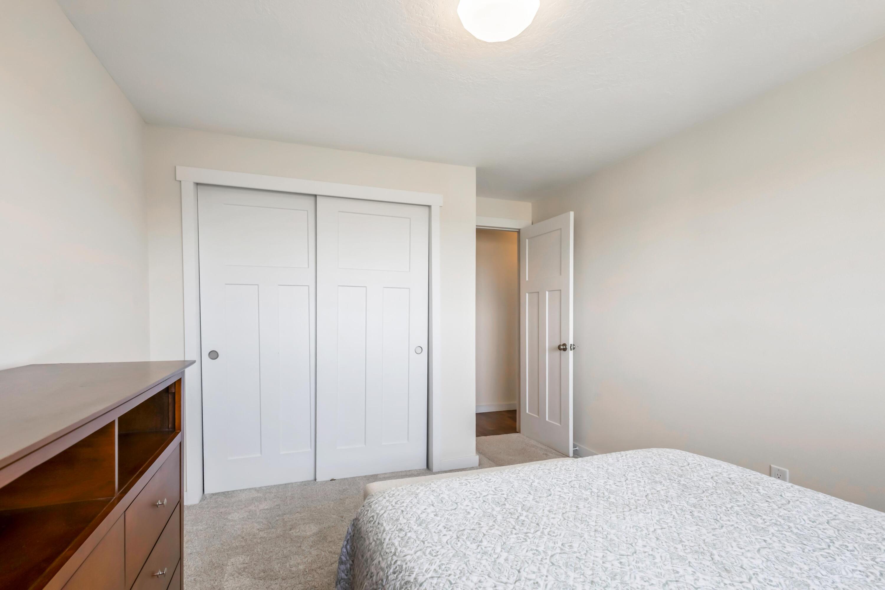 17435 SW Hahlen Avenue