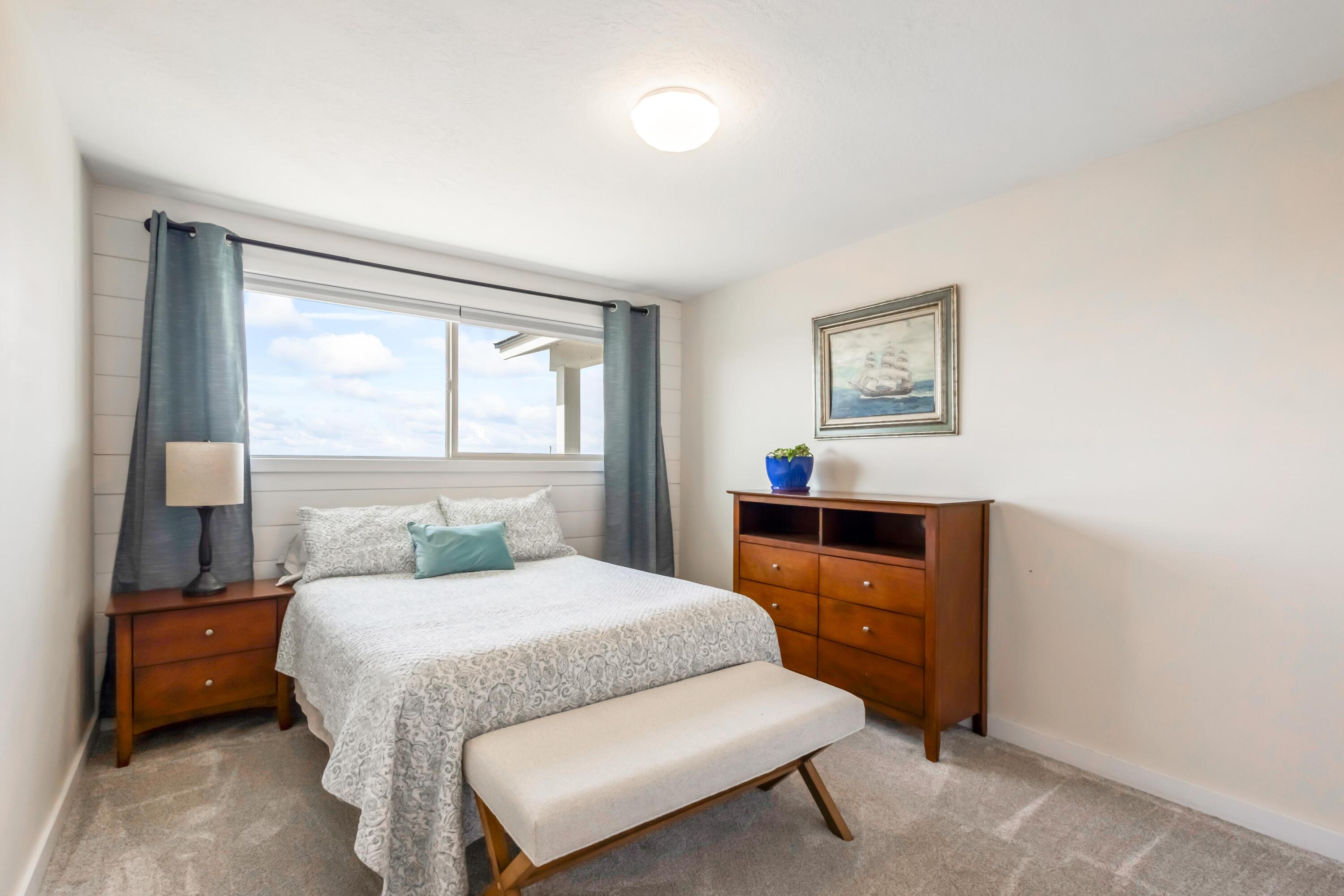 17435 SW Hahlen Avenue