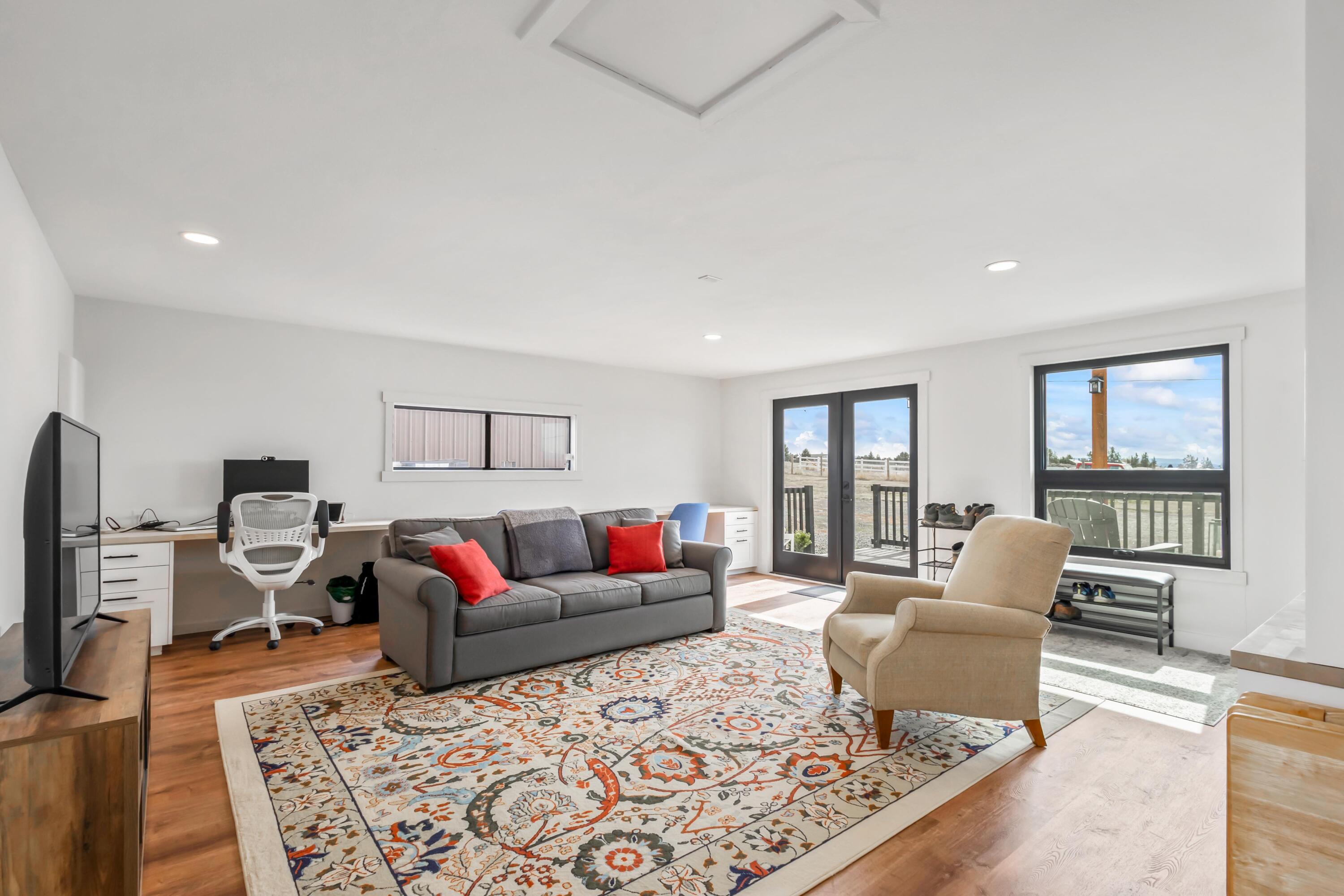 17435 SW Hahlen Avenue