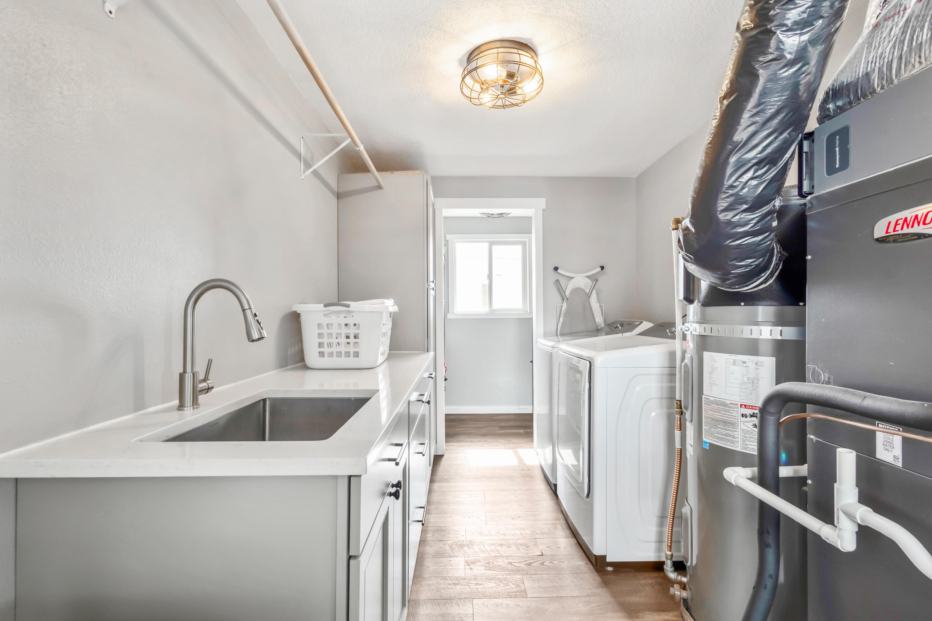 17435 SW Hahlen Avenue