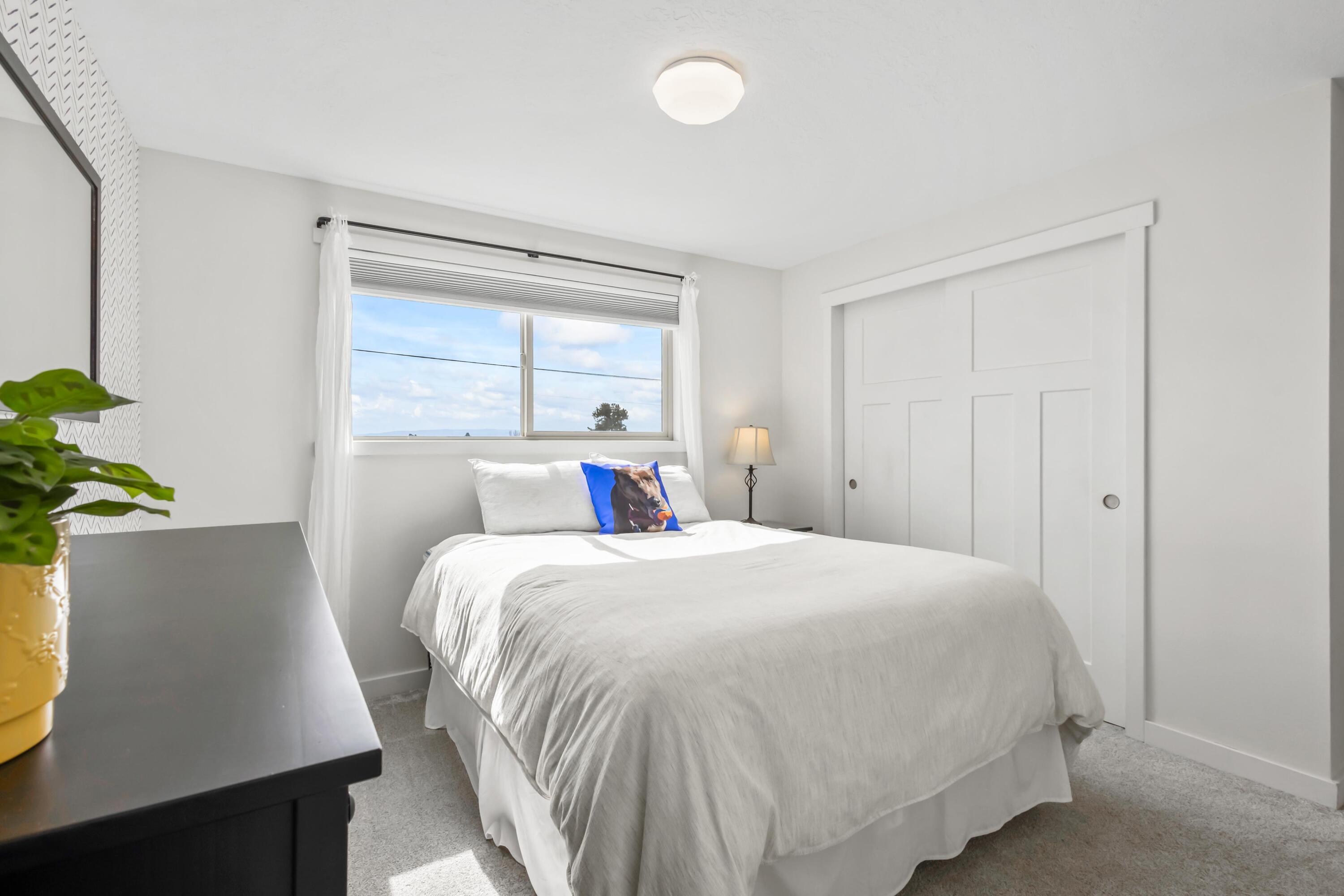 17435 SW Hahlen Avenue