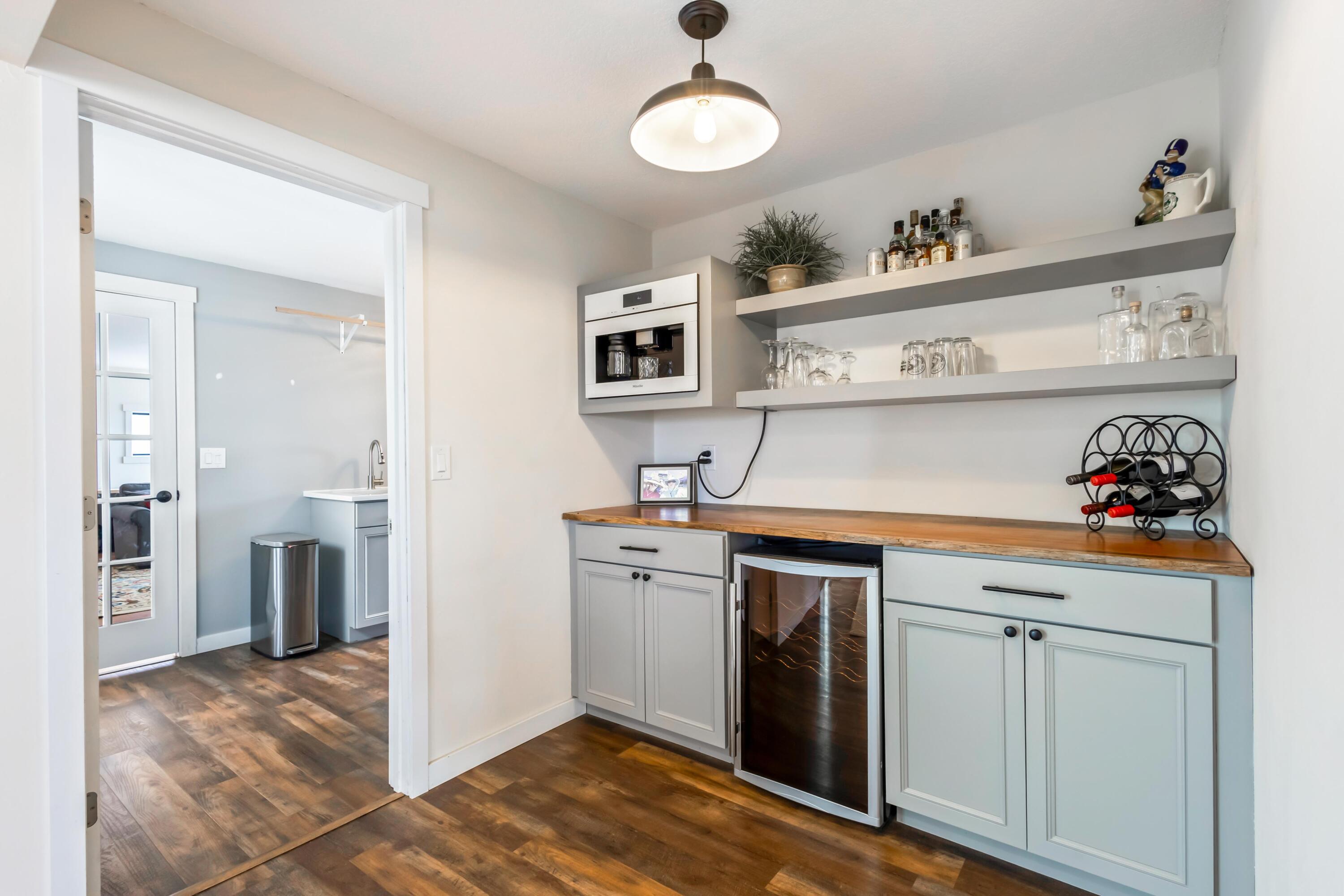 17435 SW Hahlen Avenue