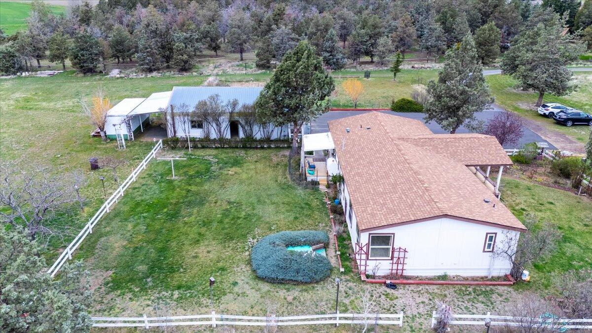 6705 SW Daly Lane