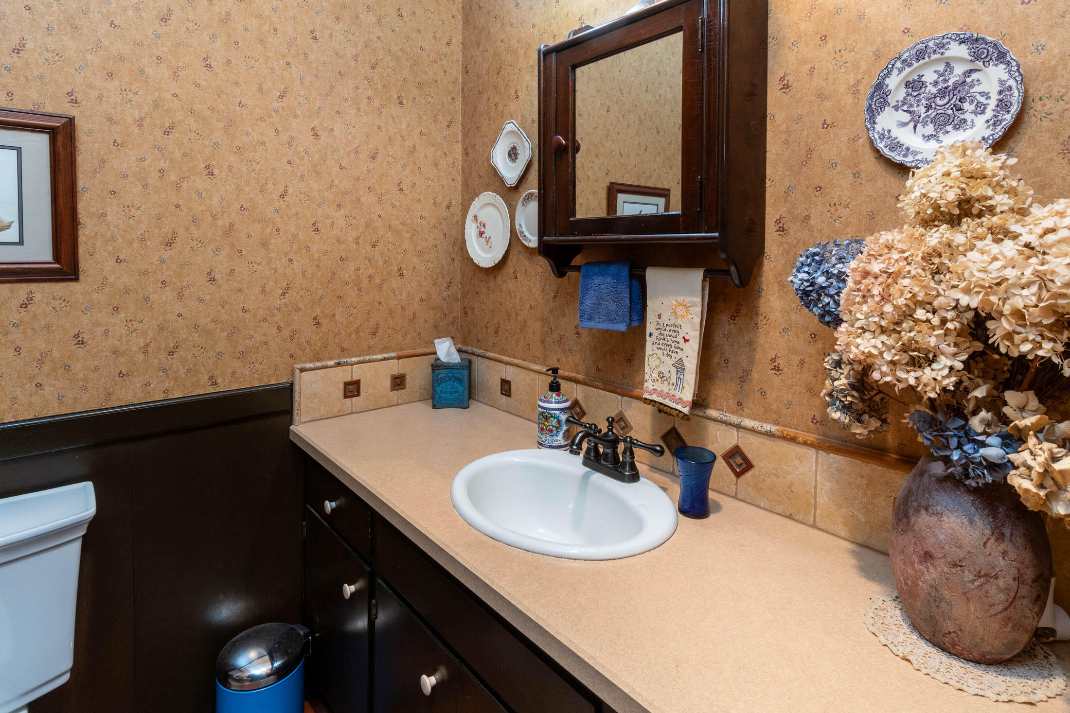 20799 NW Oneil Highway