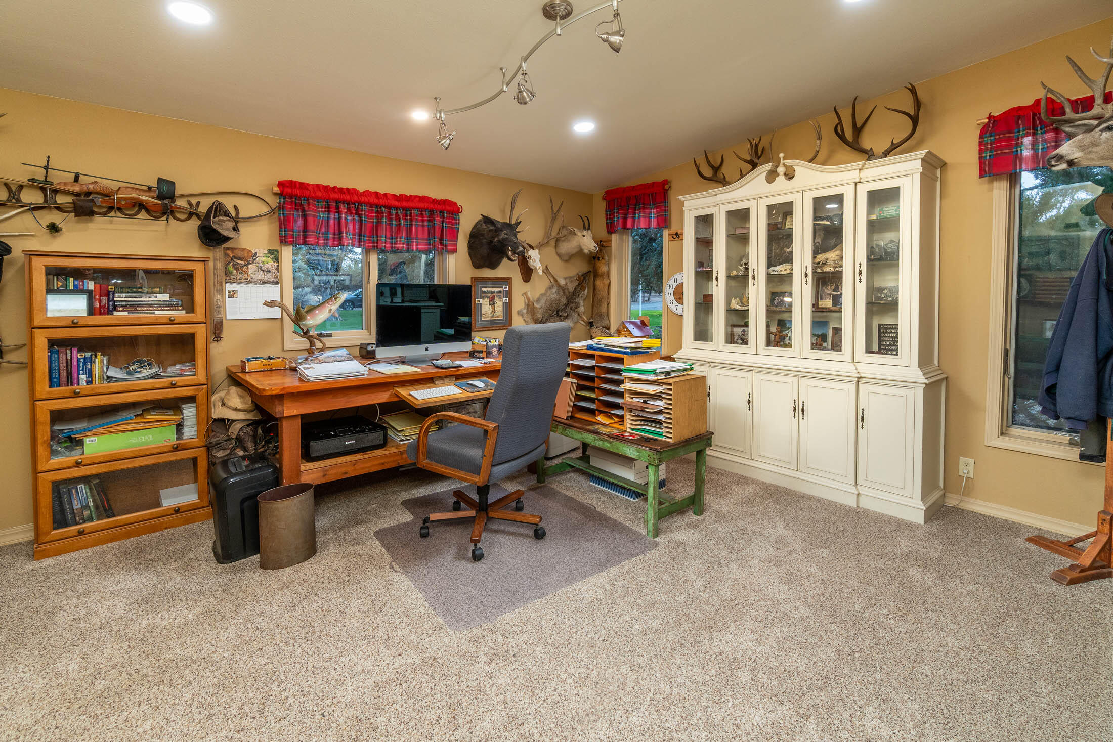 20799 NW Oneil Highway