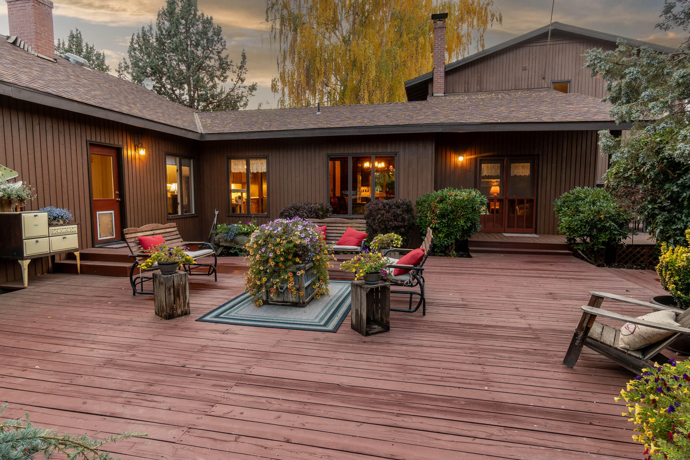 20799 NW Oneil Highway