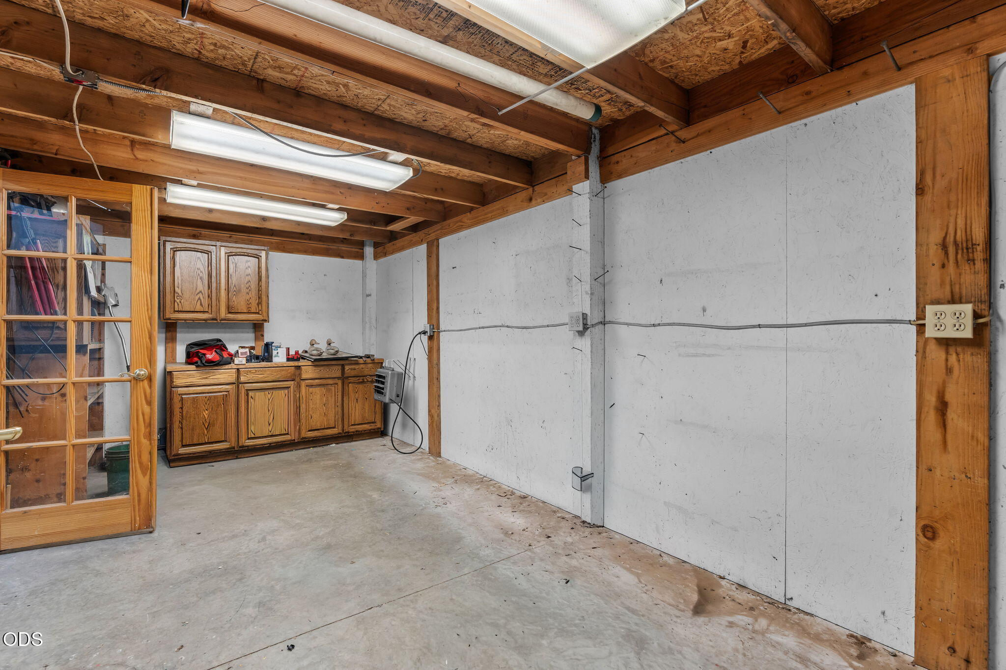 1176 NE Barnes Road