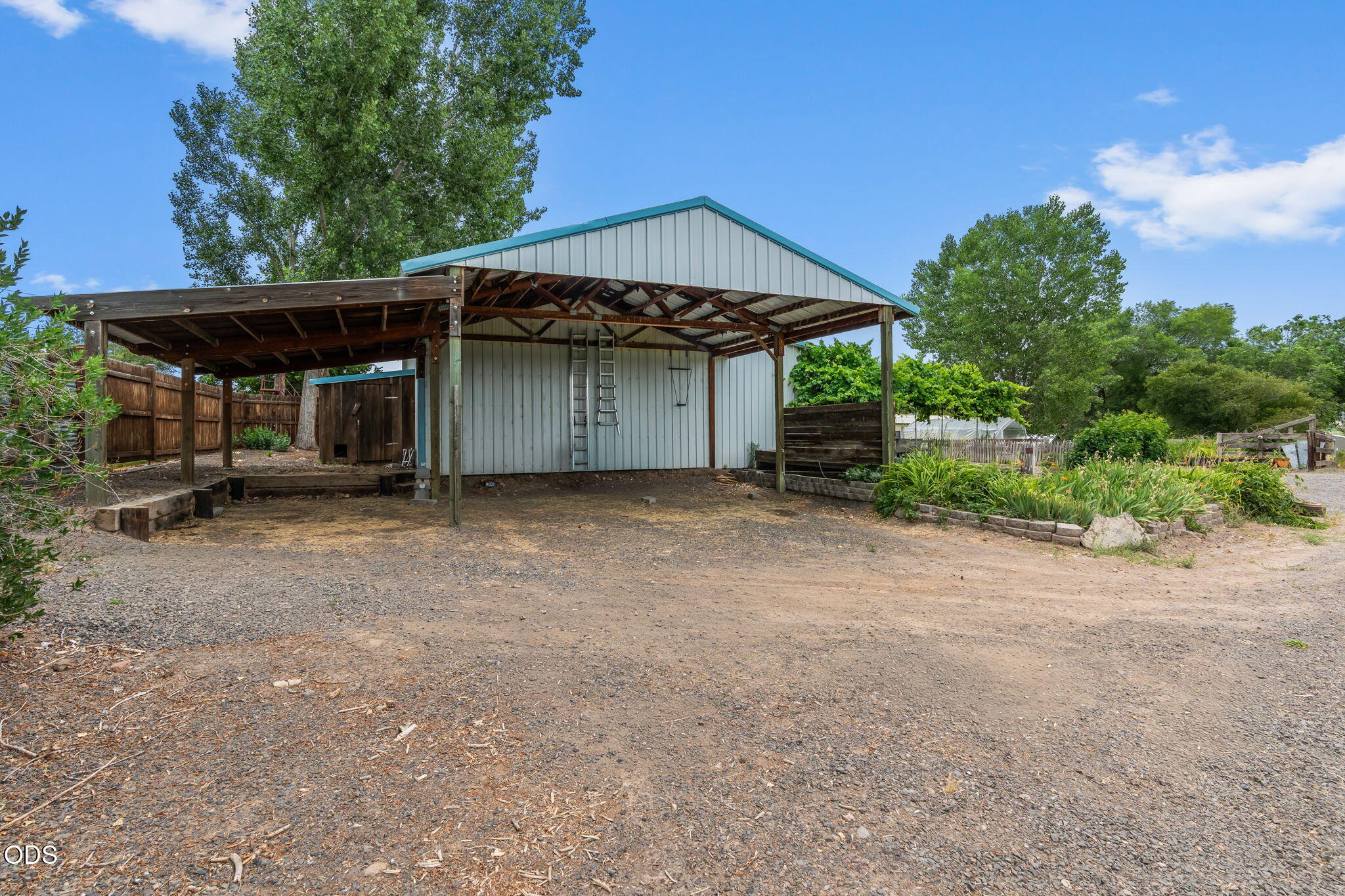 1176 NE Barnes Road