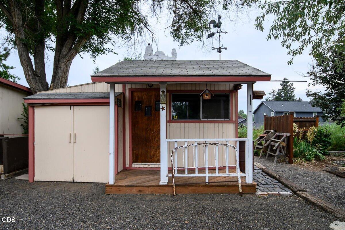 2586 SW 27th Street