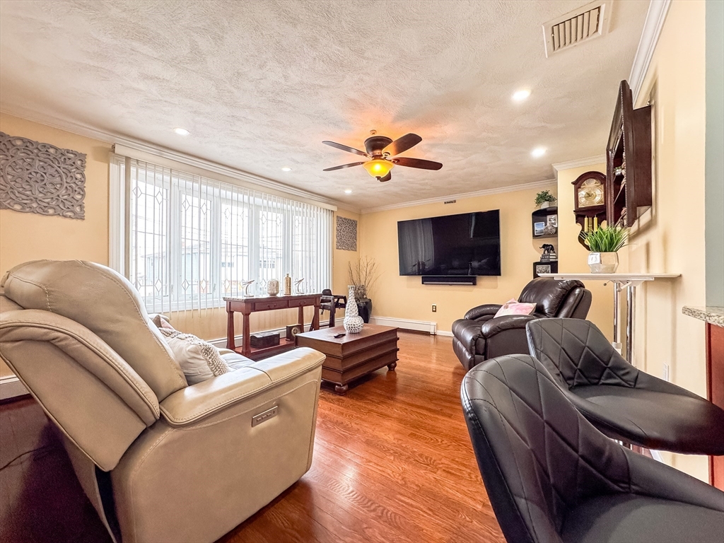 34 Rumney Rd # 1