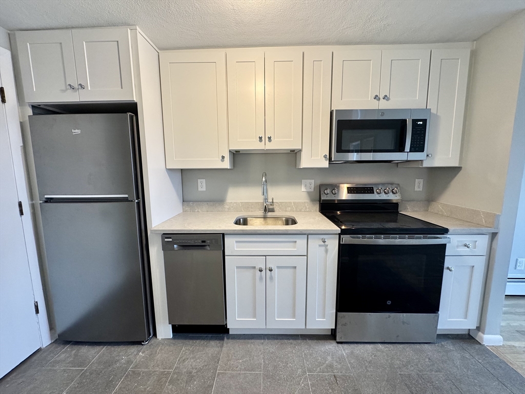 97 Spring Street # D8