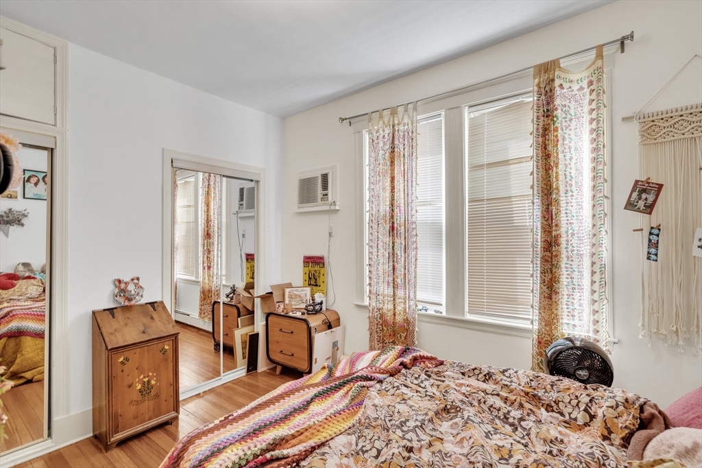 33 Shannon St # 1