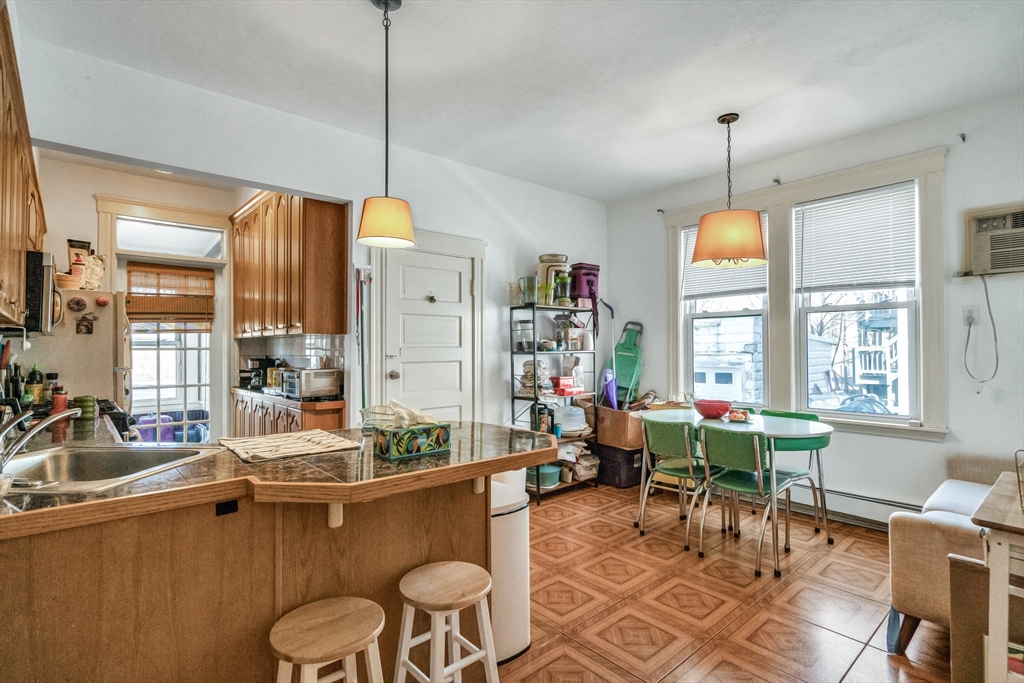 33 Shannon St # 1