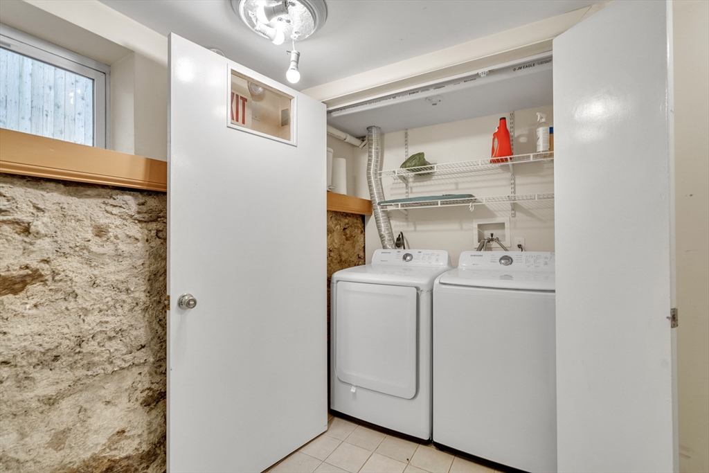 33 Shannon St # 1