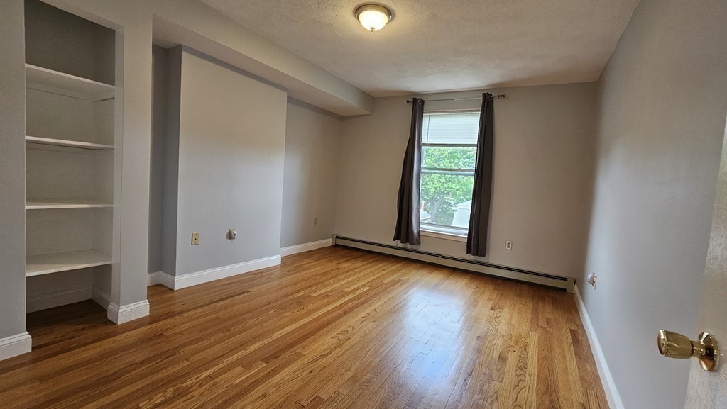 73 River St # 4B