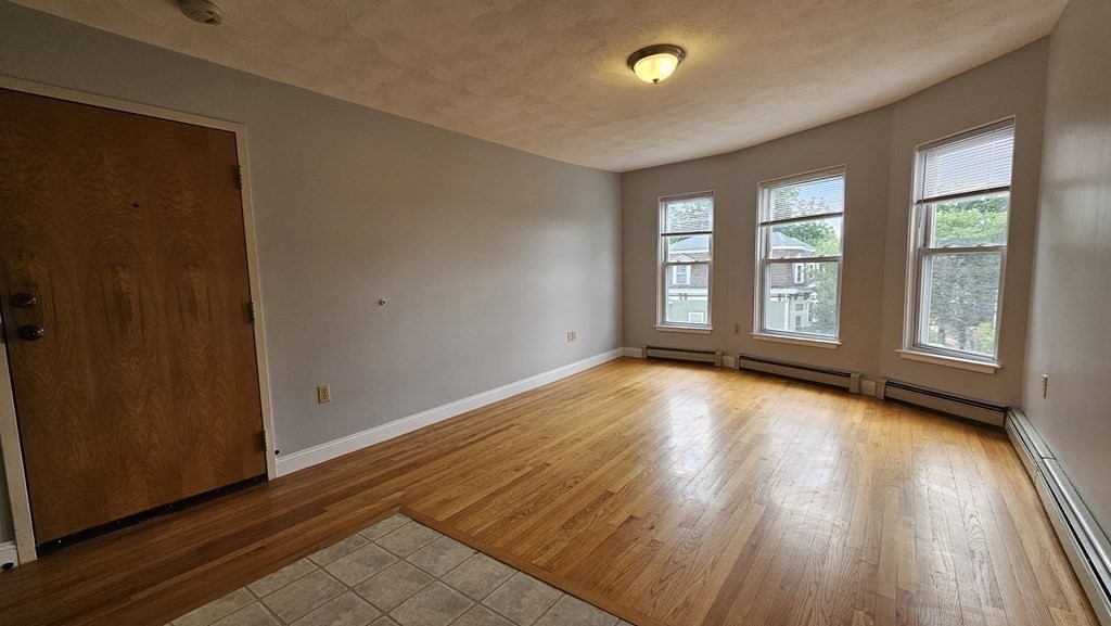 73 River St # 4B