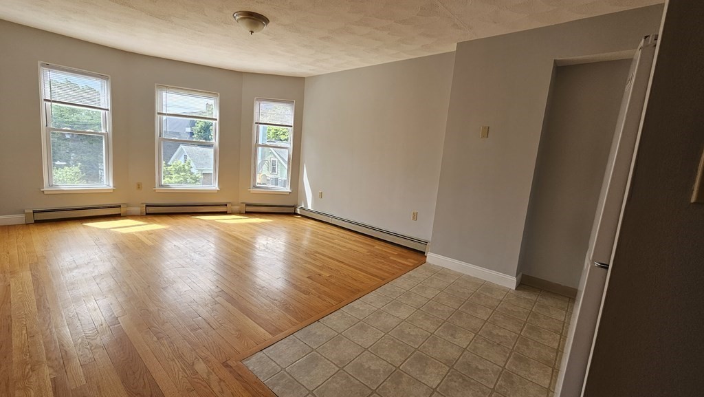 73 River St # 4B