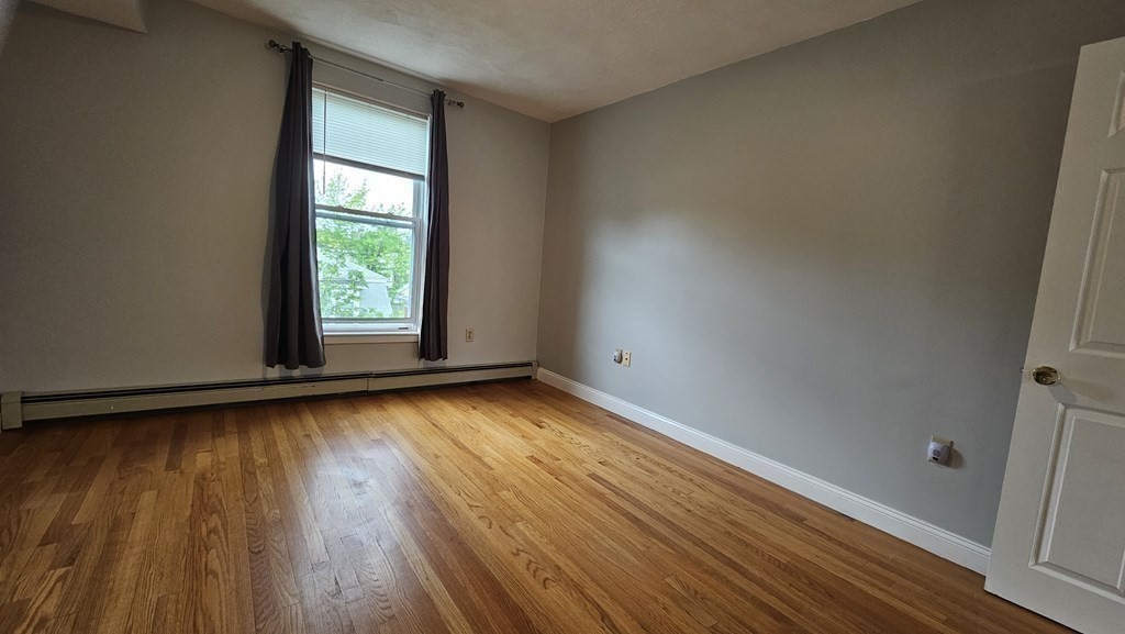 73 River St # 4B
