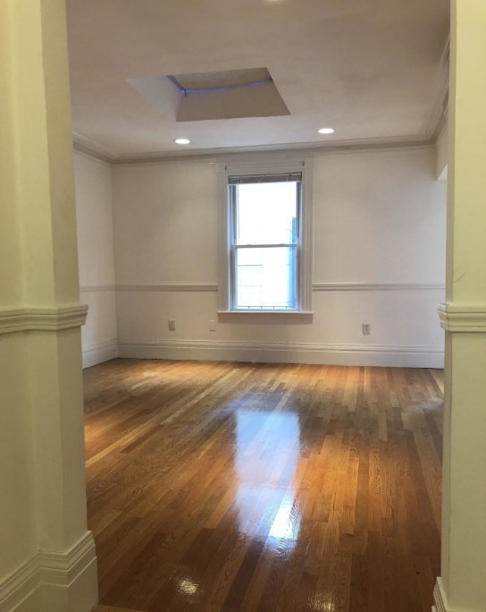 254 Newbury St # 5
