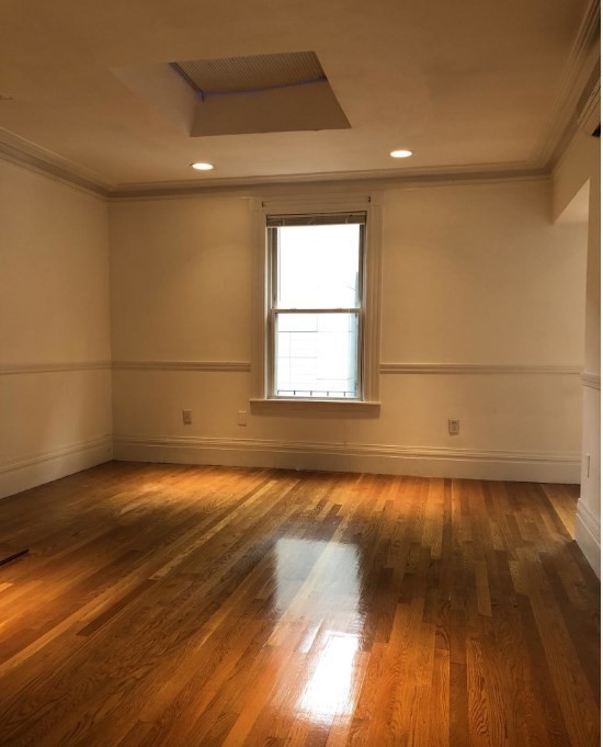 254 Newbury St # 5