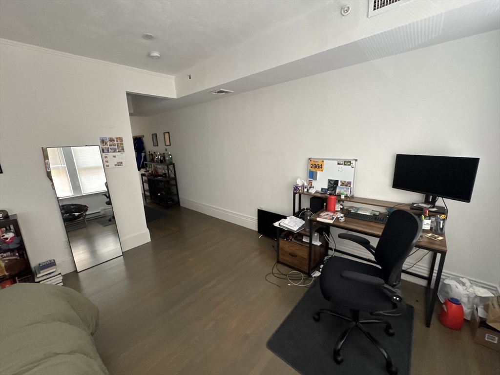 1406 Beacon St # 3