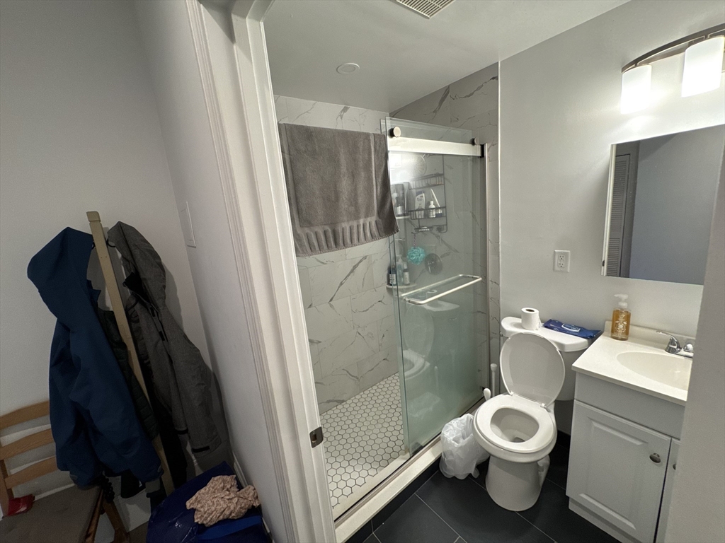 1406 Beacon St # 3