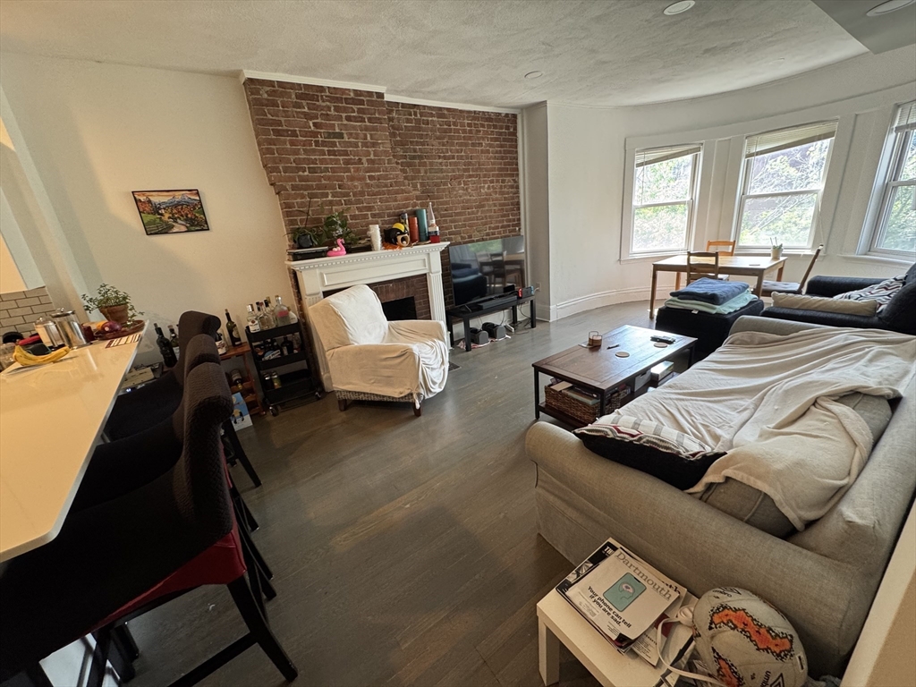 1406 Beacon St # 3