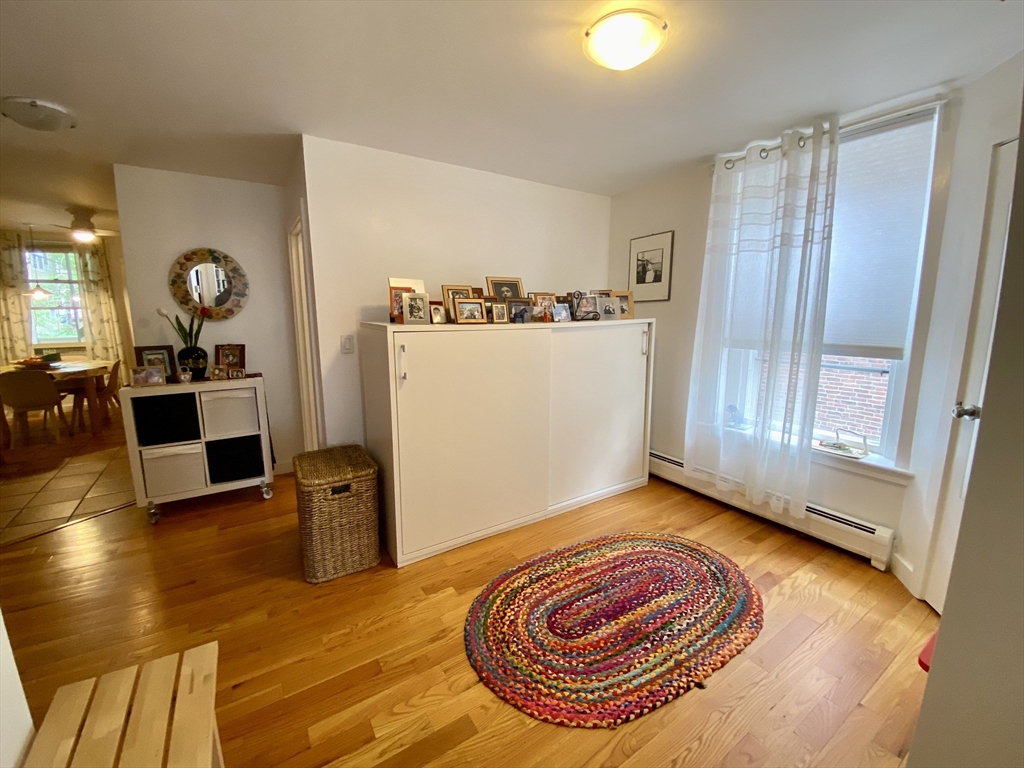 17 Perry St # 2