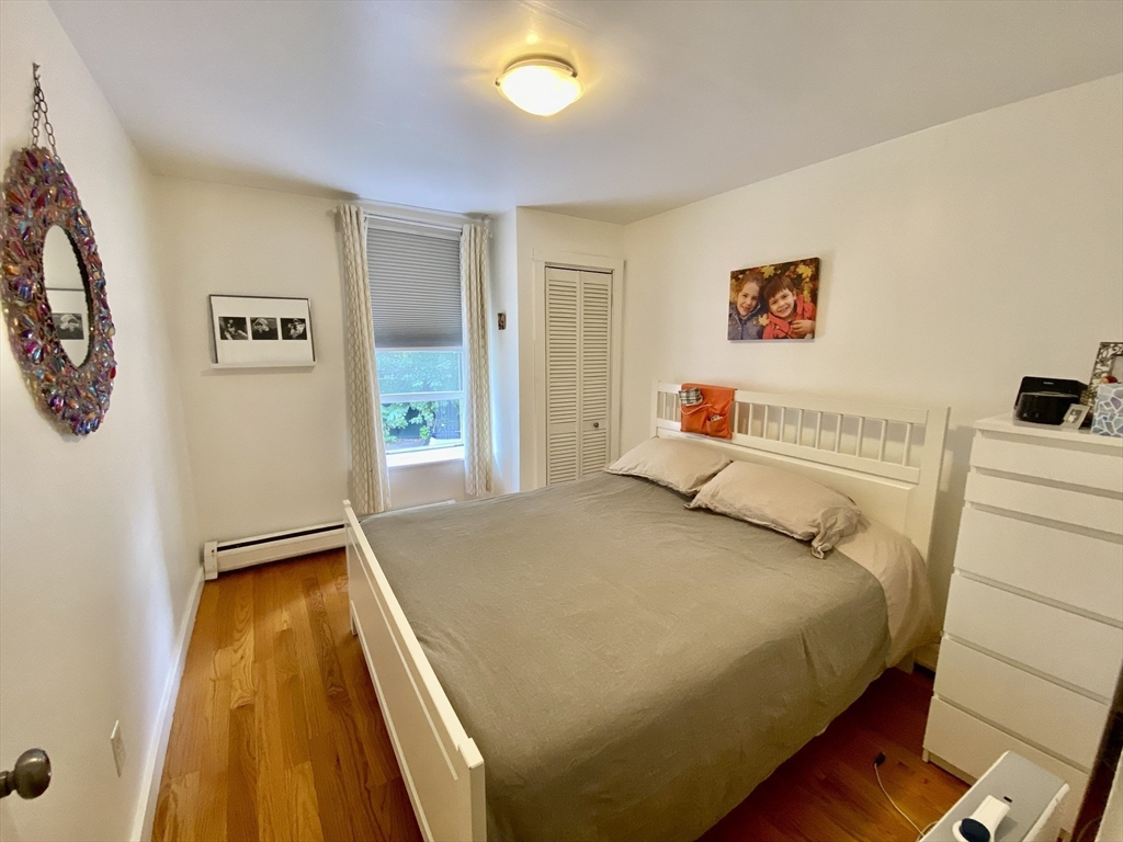 17 Perry St # 2