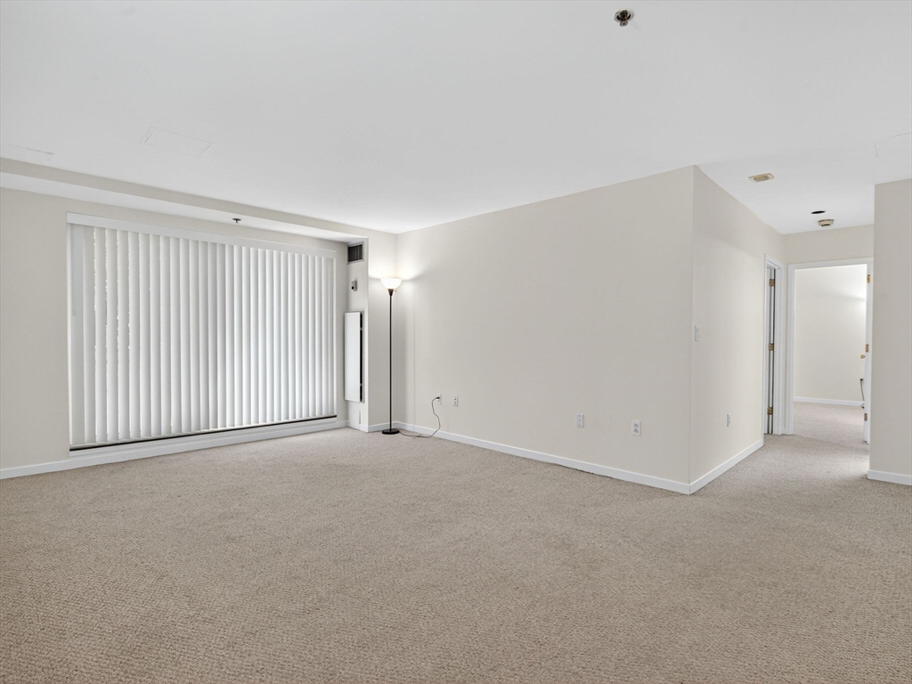 950 Massachusetts Ave. # 106