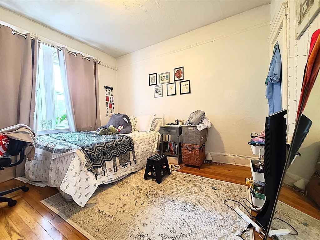 1691 Commonwealth Ave # 22