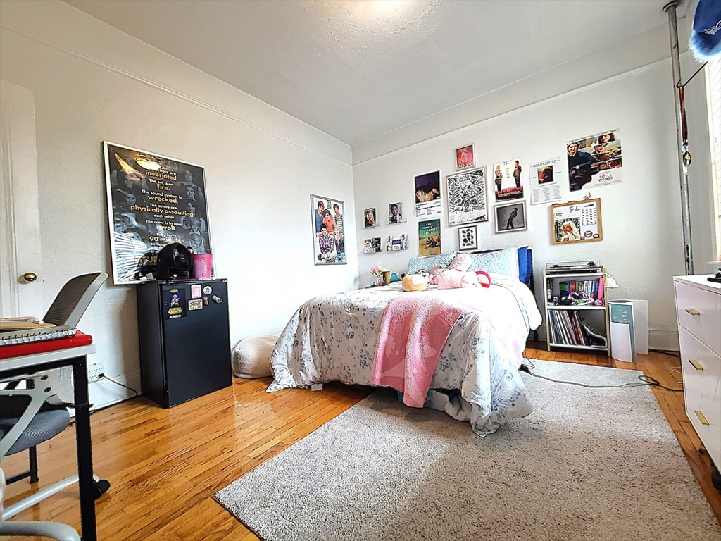 1691 Commonwealth Ave # 22
