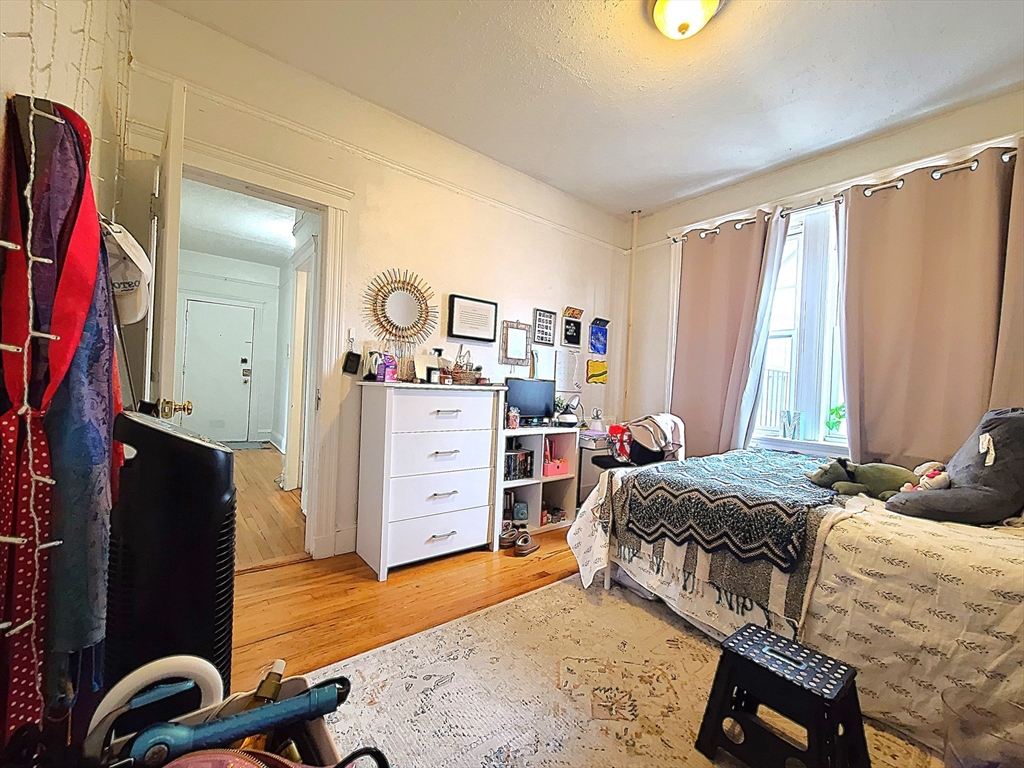 1691 Commonwealth Ave # 22